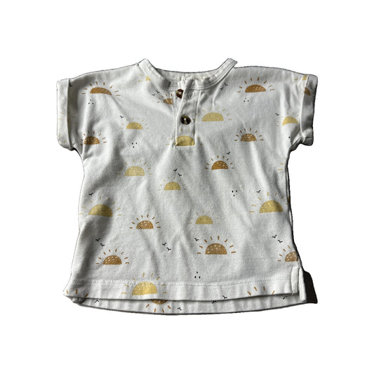 Firsts Unisex Sun | White Shirt Size: 9 months Sun | White