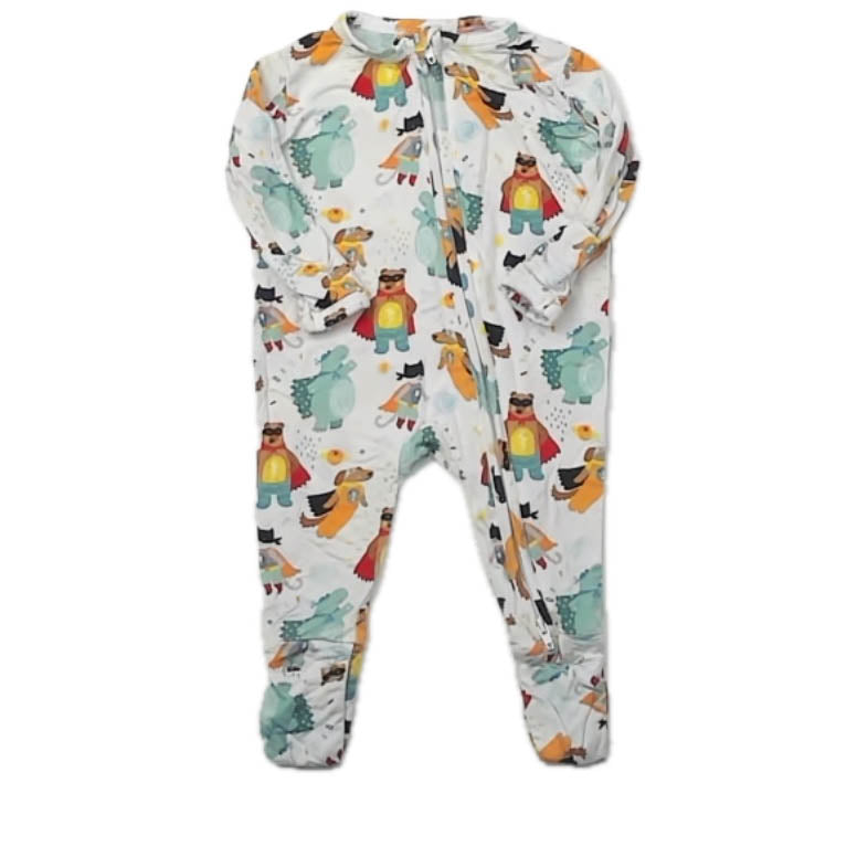Little Snuggles Boys Super Heros 1-piece Non-footed Pajamas Size: Newborn Super Heros