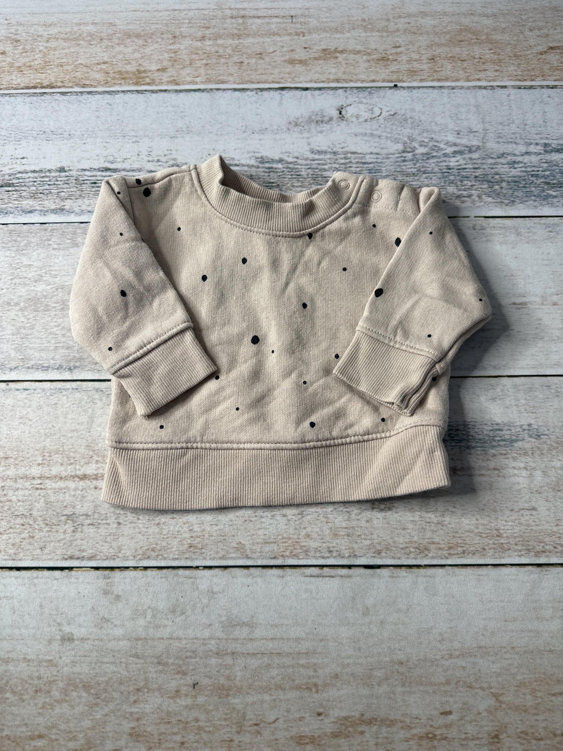 Cat & Jack Boys Tan | Black | polka dot Sweatshirt Size: Newborn Tan | Black | polka dot