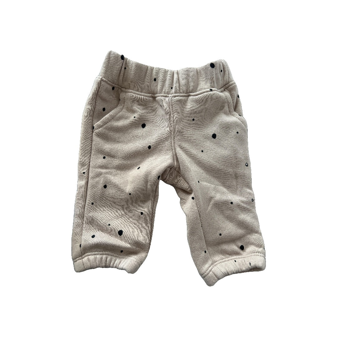 Cat & Jack Boys Tan | Black | polka dot Pants Size: Newborn Tan | Black | polka dot