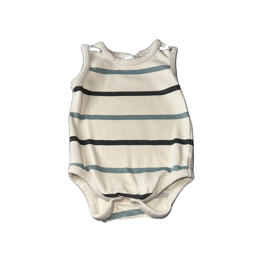 Colored Organics Boys Tan | Blue Onesie Size: 6-12 months Tan | Blue