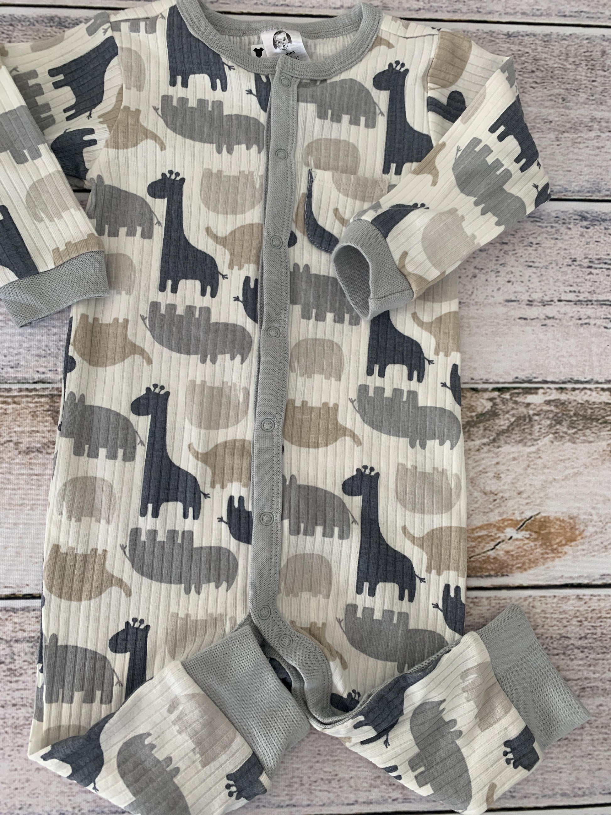 Gerber organic Boys Tan | Light Blue | animals Long Sleeve Outfit Size: 6-9 months Tan | Light Blue | animals