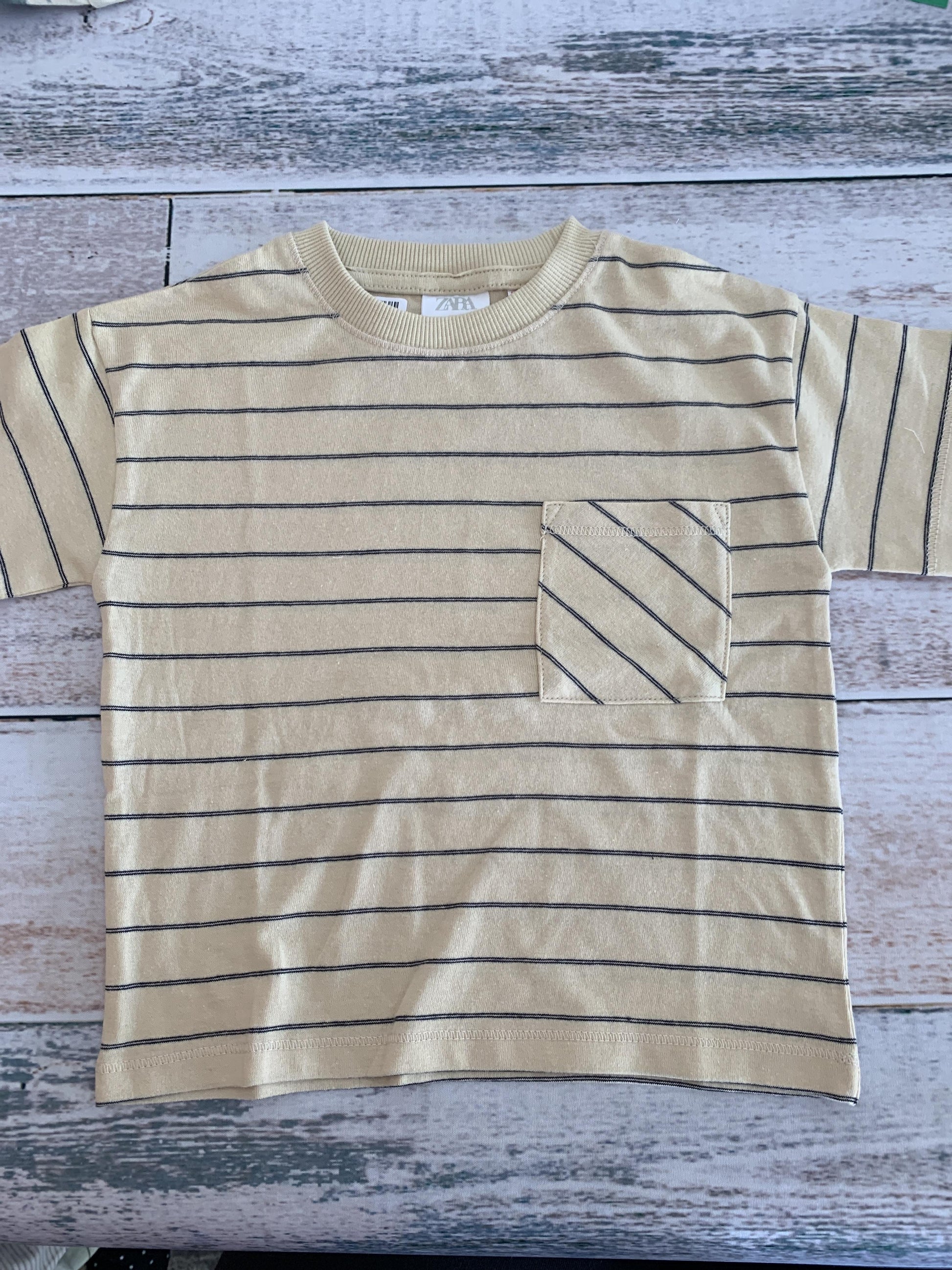 Zara Boys Tan | Navy Blue | Stripe T-Shirt Size: 9-12 Months Tan | Navy Blue | Stripe