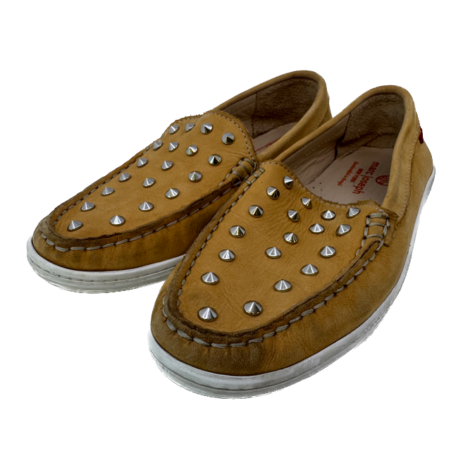 Marc Joseph Girls Tan | Silver Stud Shoes Size: 2.5 youth Tan | Silver Stud