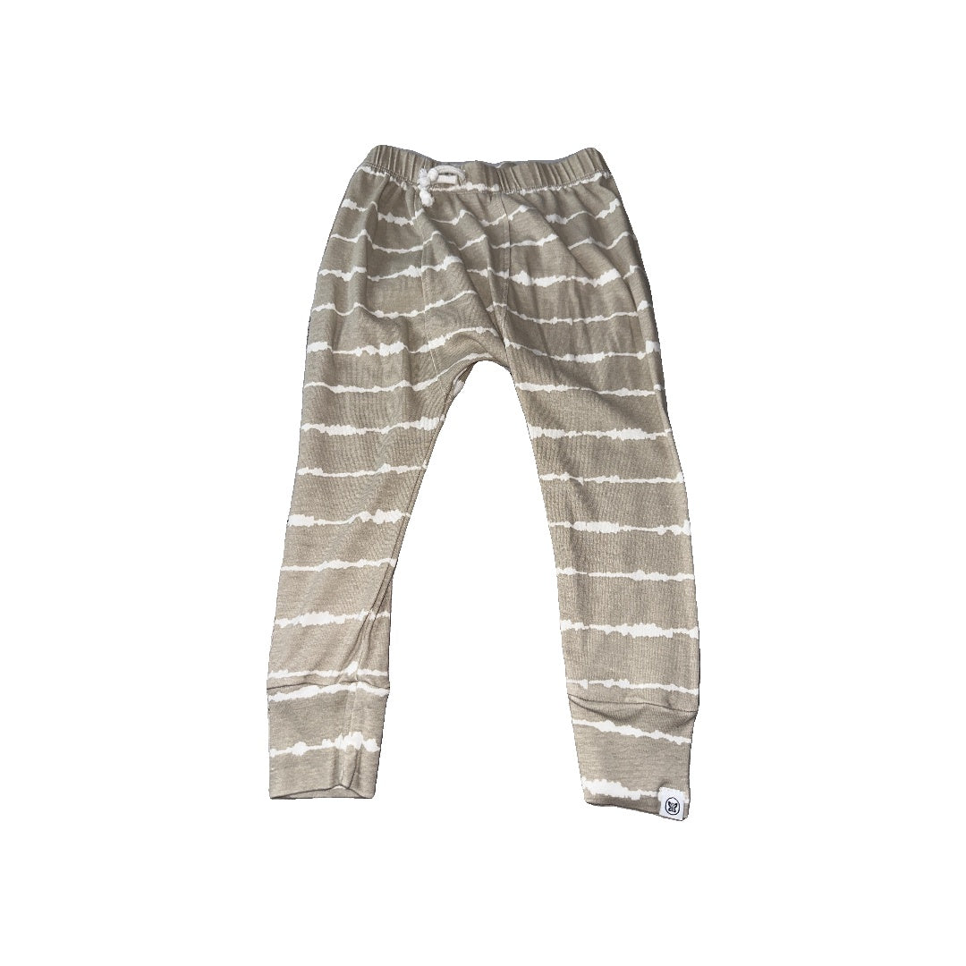 Honest co Boys Tan | Tie Dye Pants Size: 2T Tan | Tie Dye