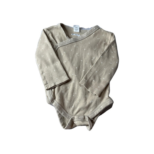 Colored Organics Unisex Tan | White | Stars Onesie Size: 12-18 months Tan | White | Stars