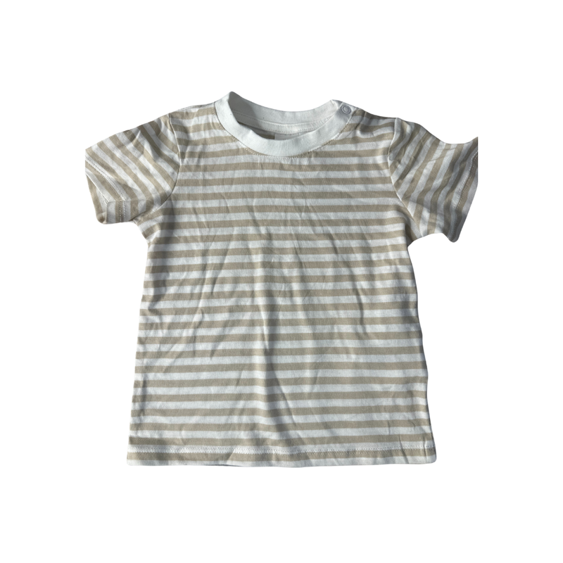 H&M Boys Tan | White T-Shirt Size: 14 months Tan | White