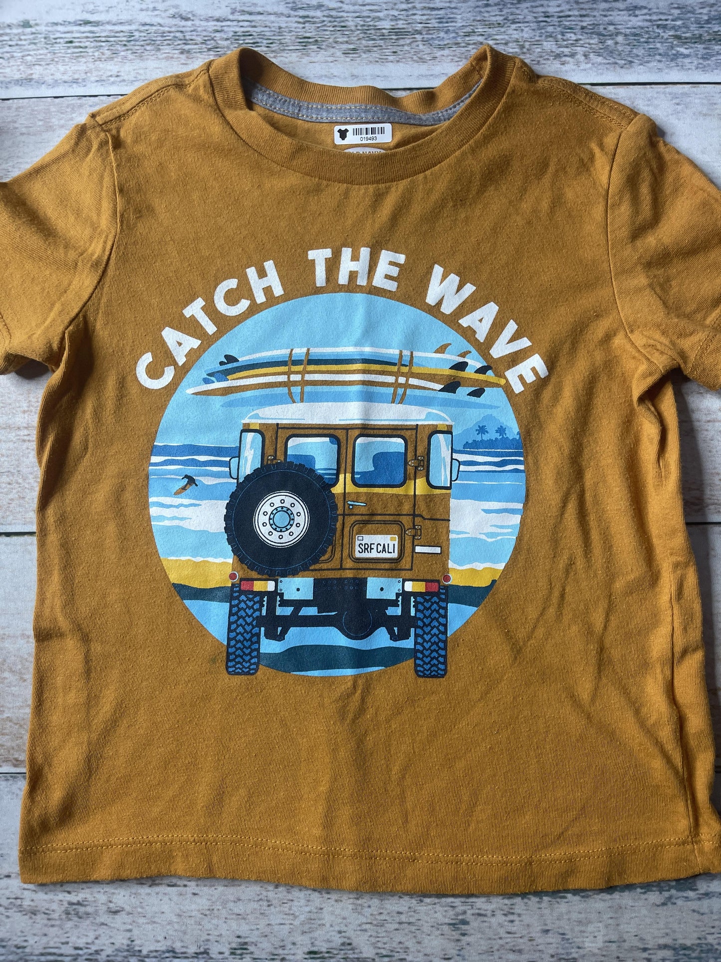 Old Navy Boys Tan | Yellow T-Shirt Size: 5T Tan | Yellow