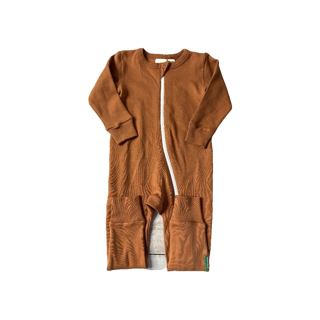 Parade Unisex Tan Long Sleeve Outfit Size: 18-24 months Tan