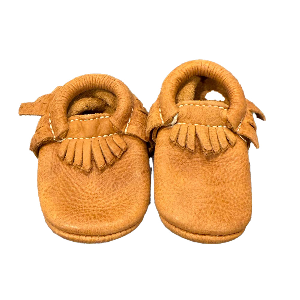 Freshly Picked Unisex Tan Shoes Size: 2 Infant Tan
