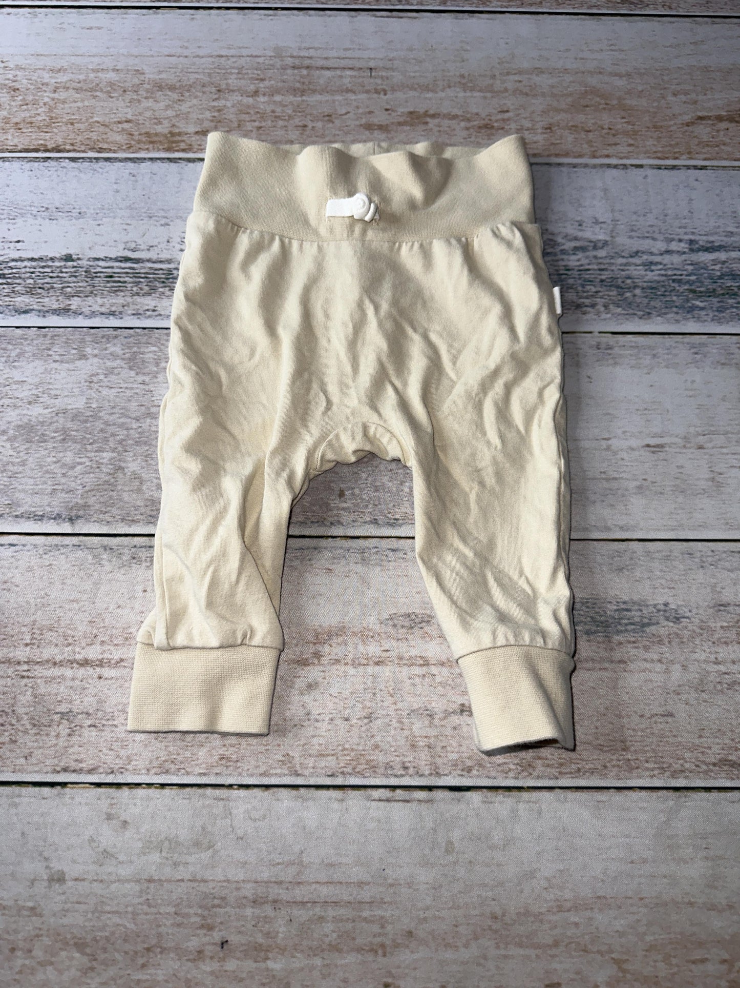Nordstrom Unisex Tan Pants Size: 6 months Tan