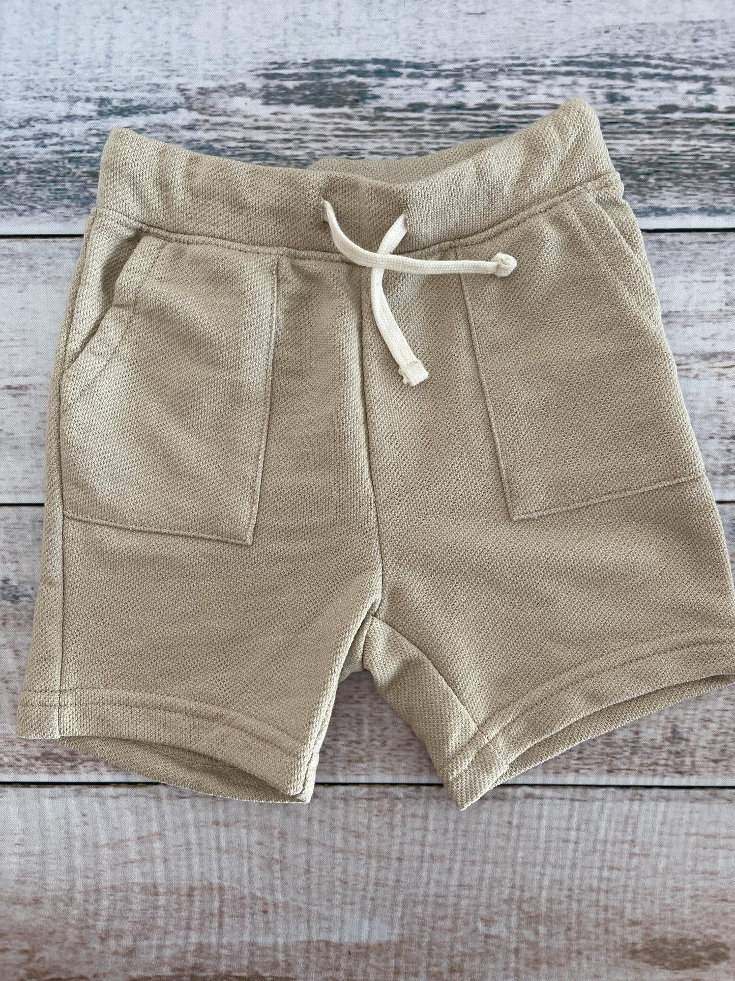 Old Navy Unisex Tan Shorts Size: 18-24 months Tan