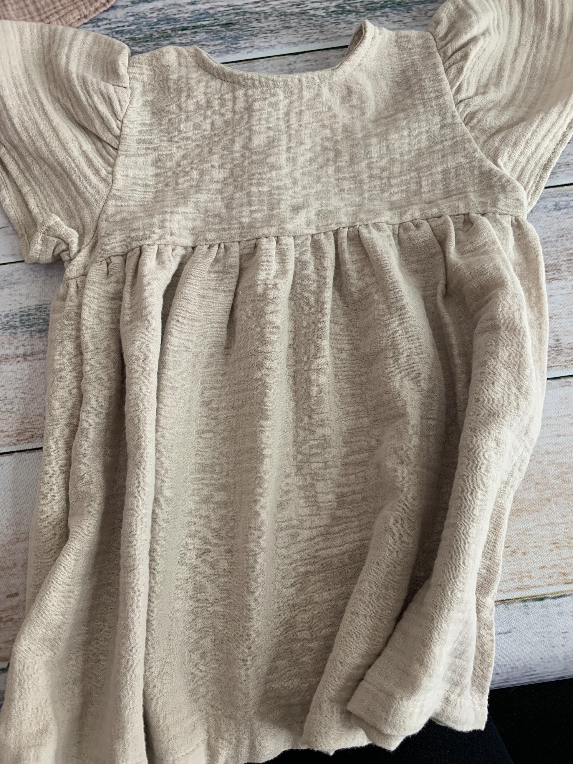 Na Pa Ani Girls Tan Dress Size: 2T Tan
