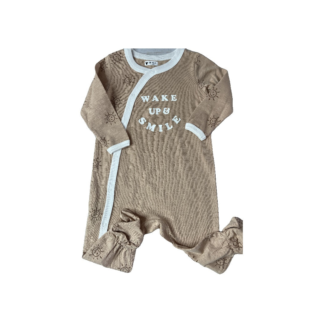 Mini Heroes Unisex Tan Pajamas Size: 3-6 months Tan