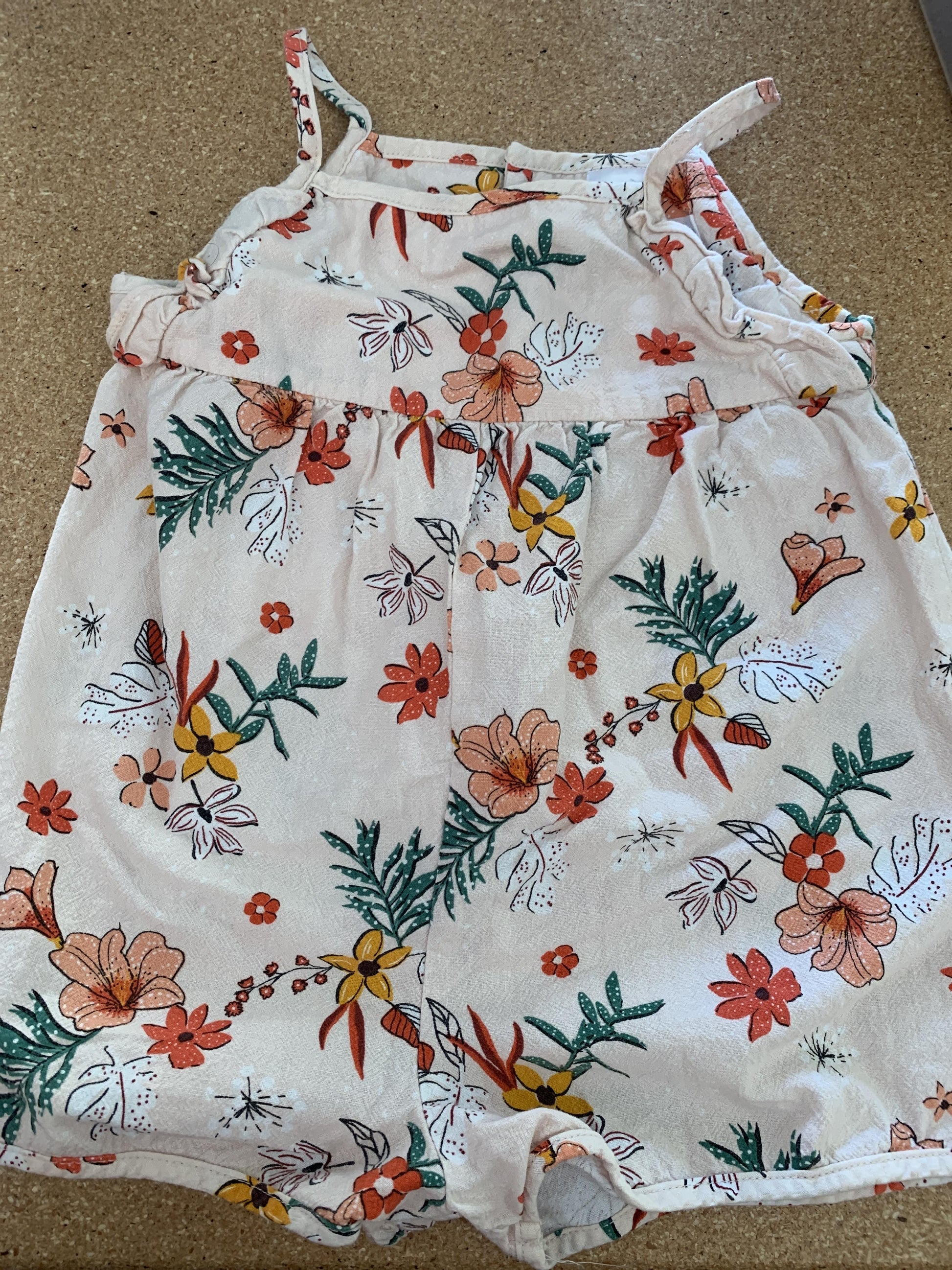 Girls Tan Romper Size: 12-18 months Tan