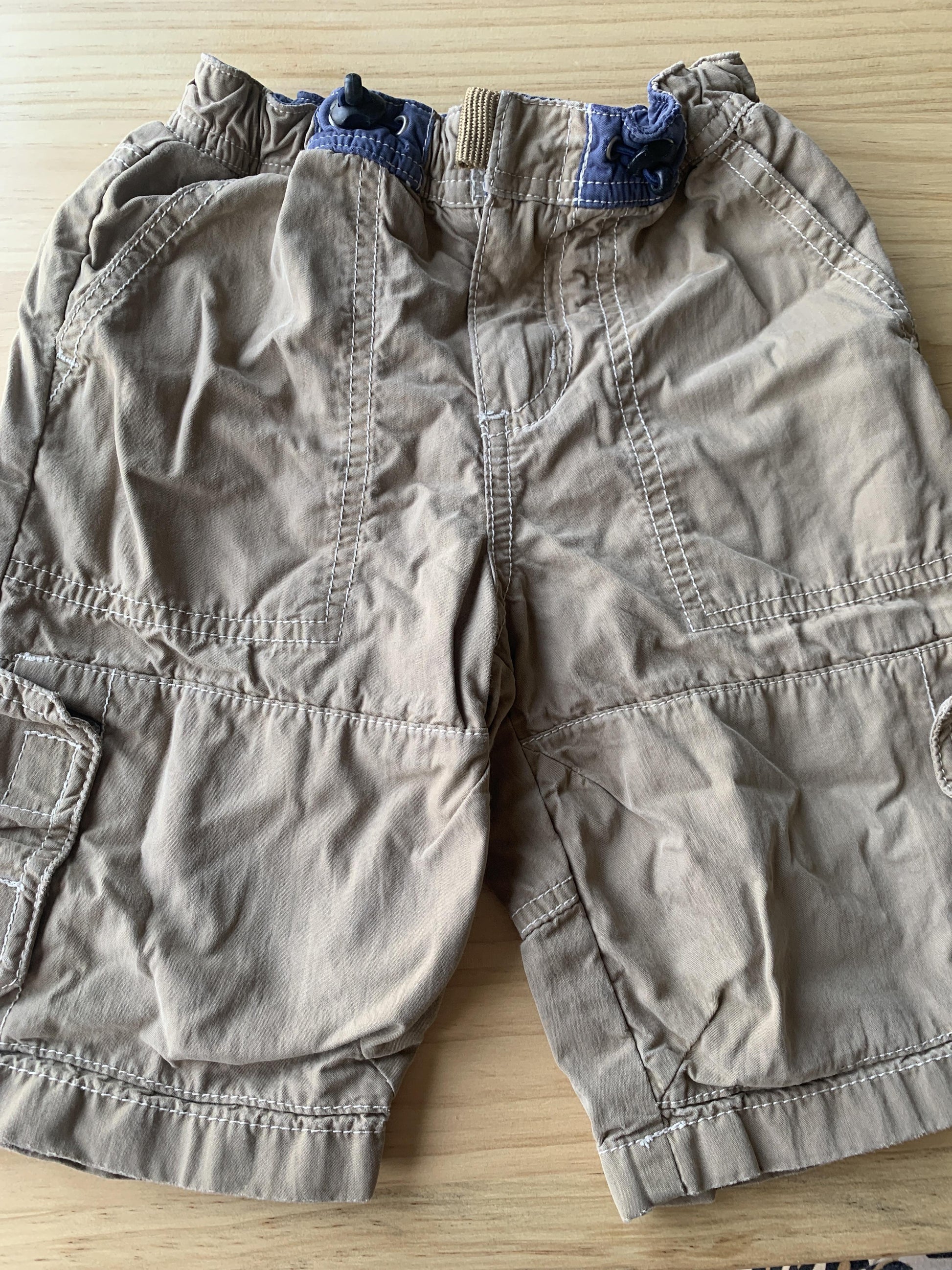 Boys Tan Shorts Size: 3T Tan