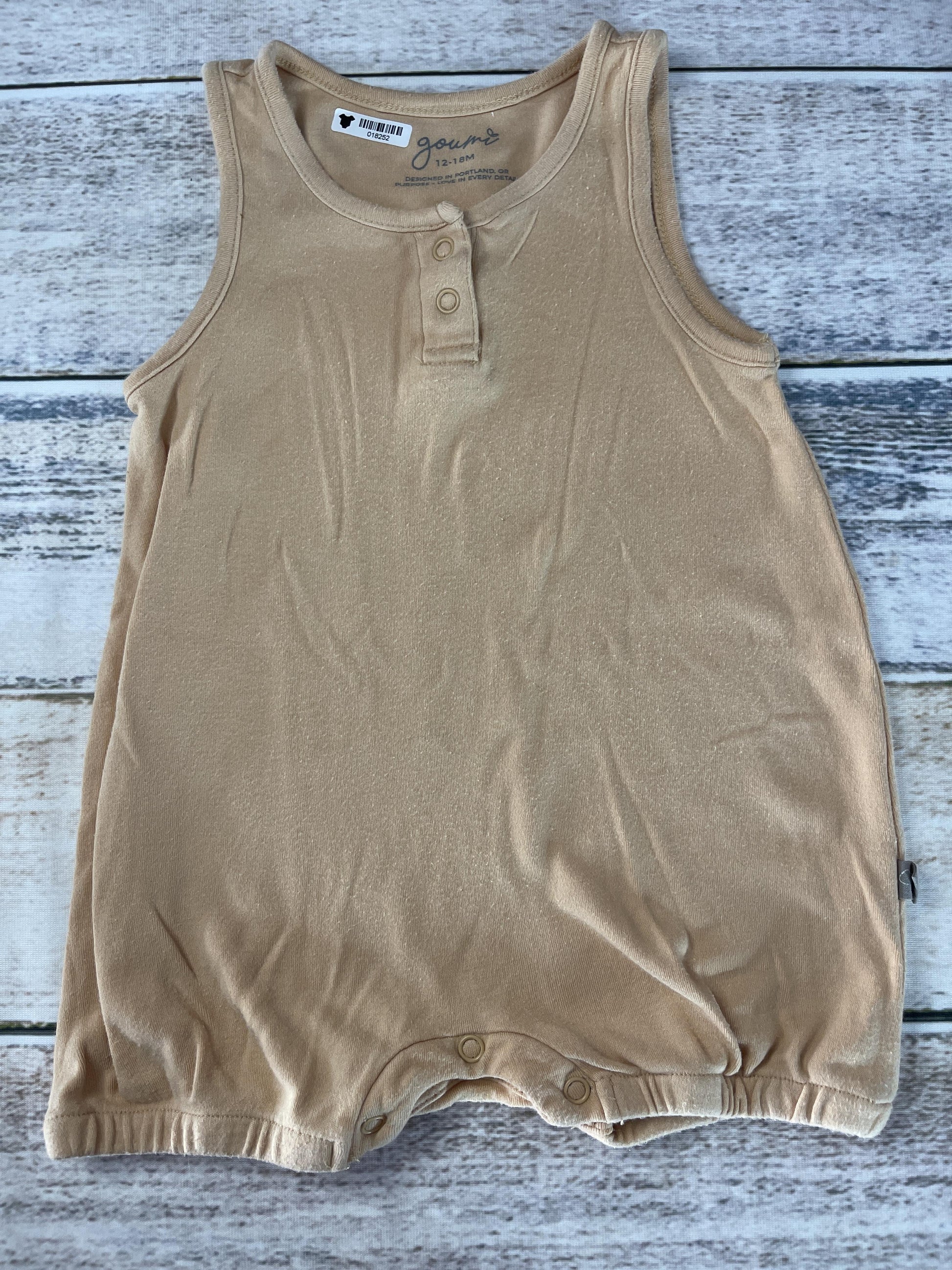 Goumi Unisex Tan Romper Size: 12-18 months Tan