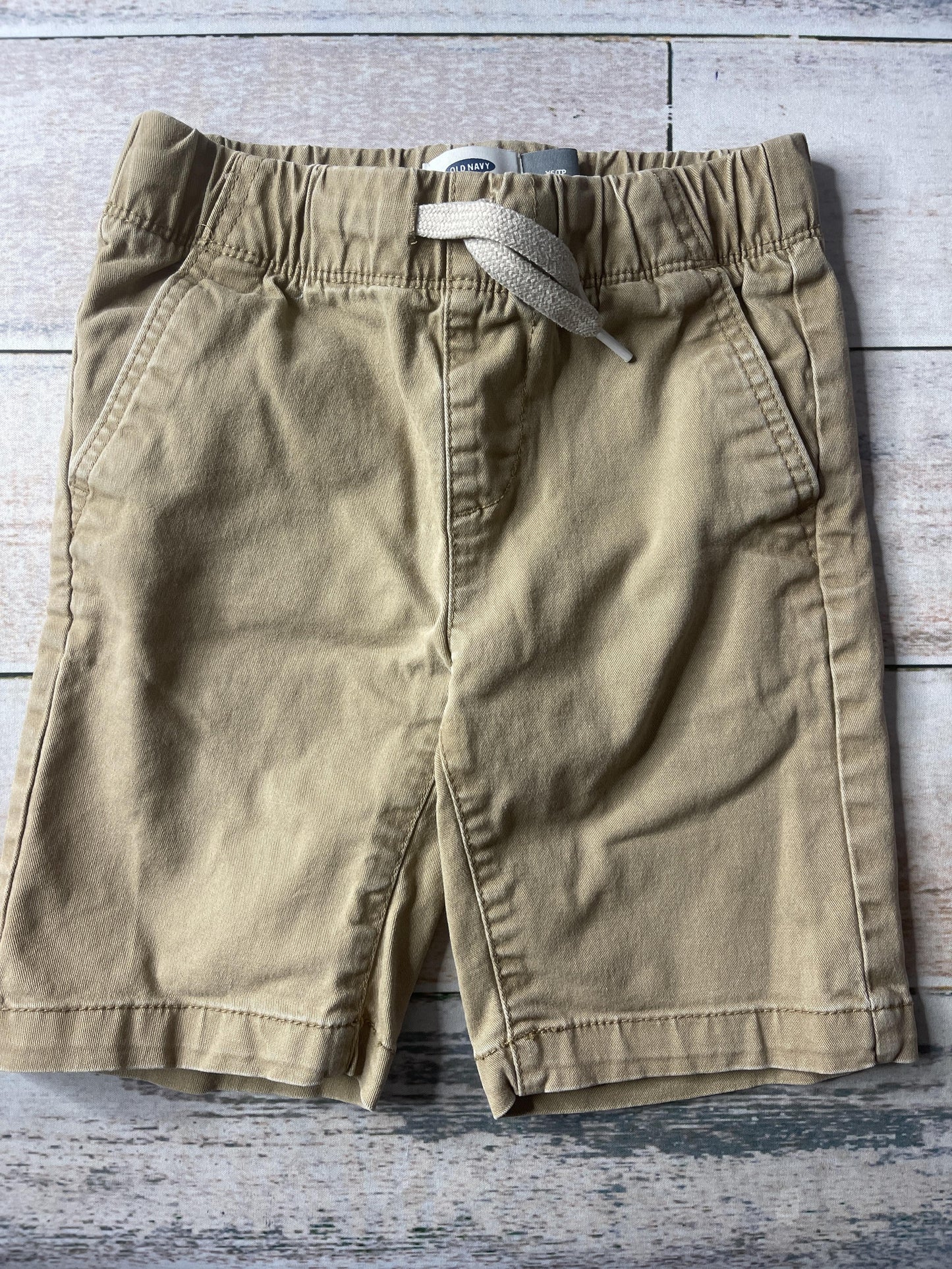 Old Navy Boys Tan Shorts Size: 5T Tan