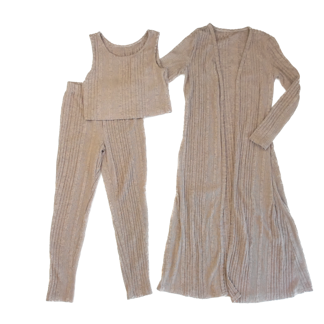 Unknown Girls Tan Apparel Sets Size: 6-7 Years Tan