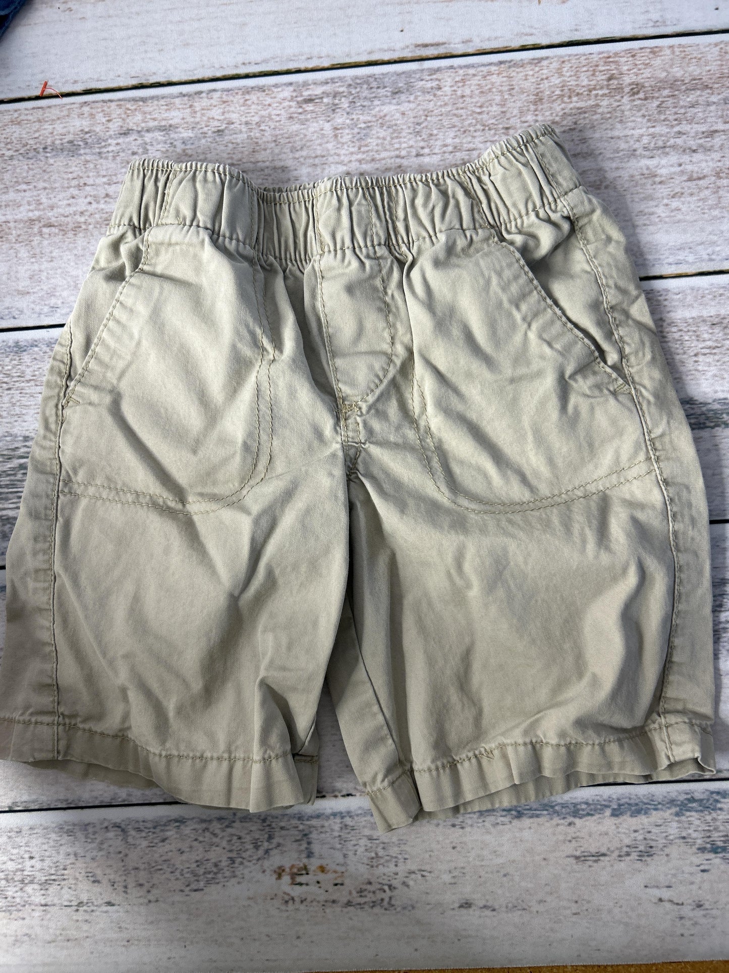Unisex Tan Shorts Size: 4T Tan