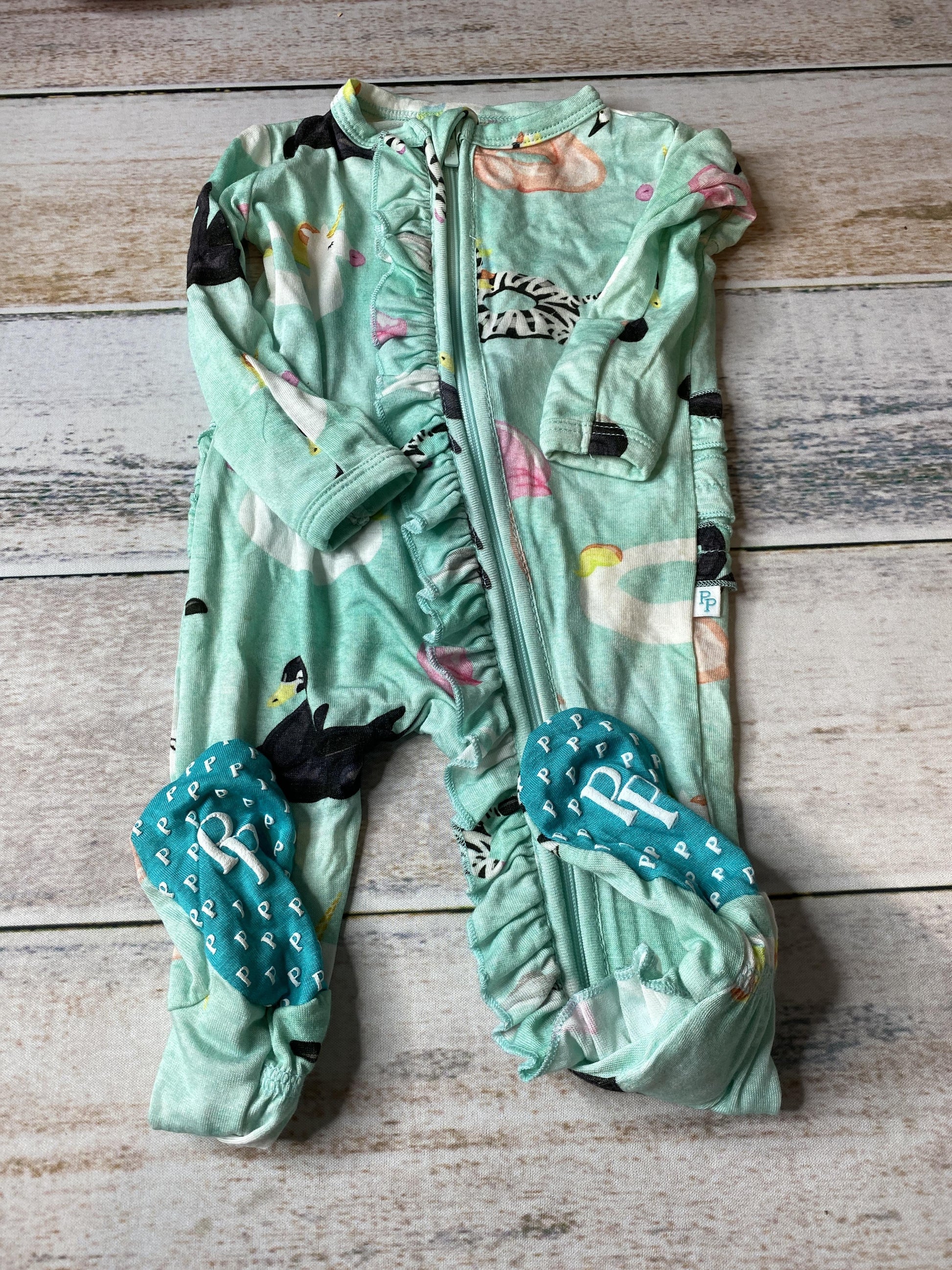 Posh Peanut Girls Teal | animals Pajamas Size: Newborn Teal | animals