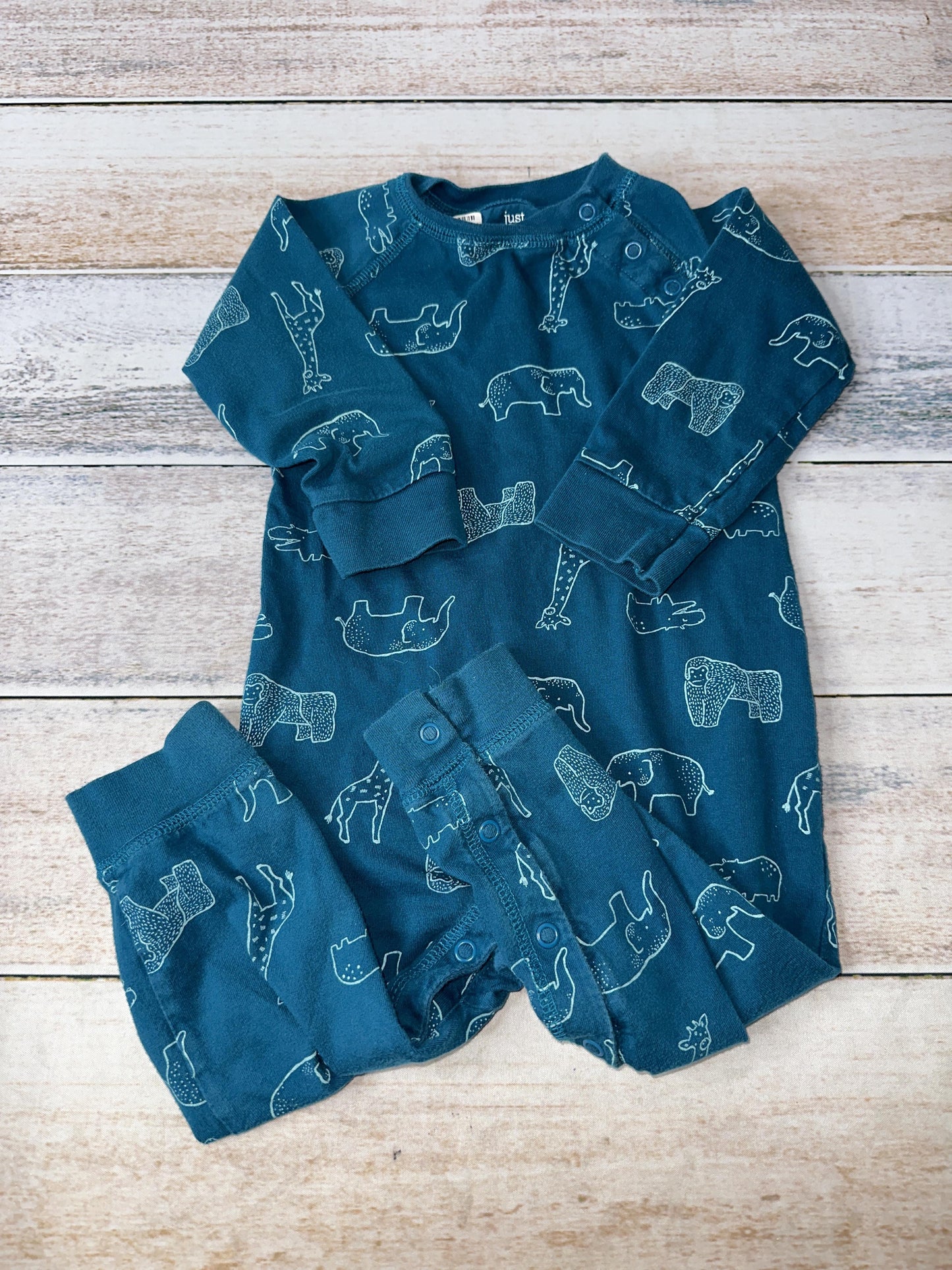 Just Born Boys Teal | animals Long Sleeve Outfit Size: 18 months Teal | animals
