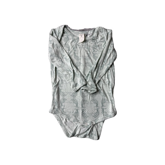 Kate Quinn Girls Teal | fish Onesie Size: 18-24 months Teal | fish