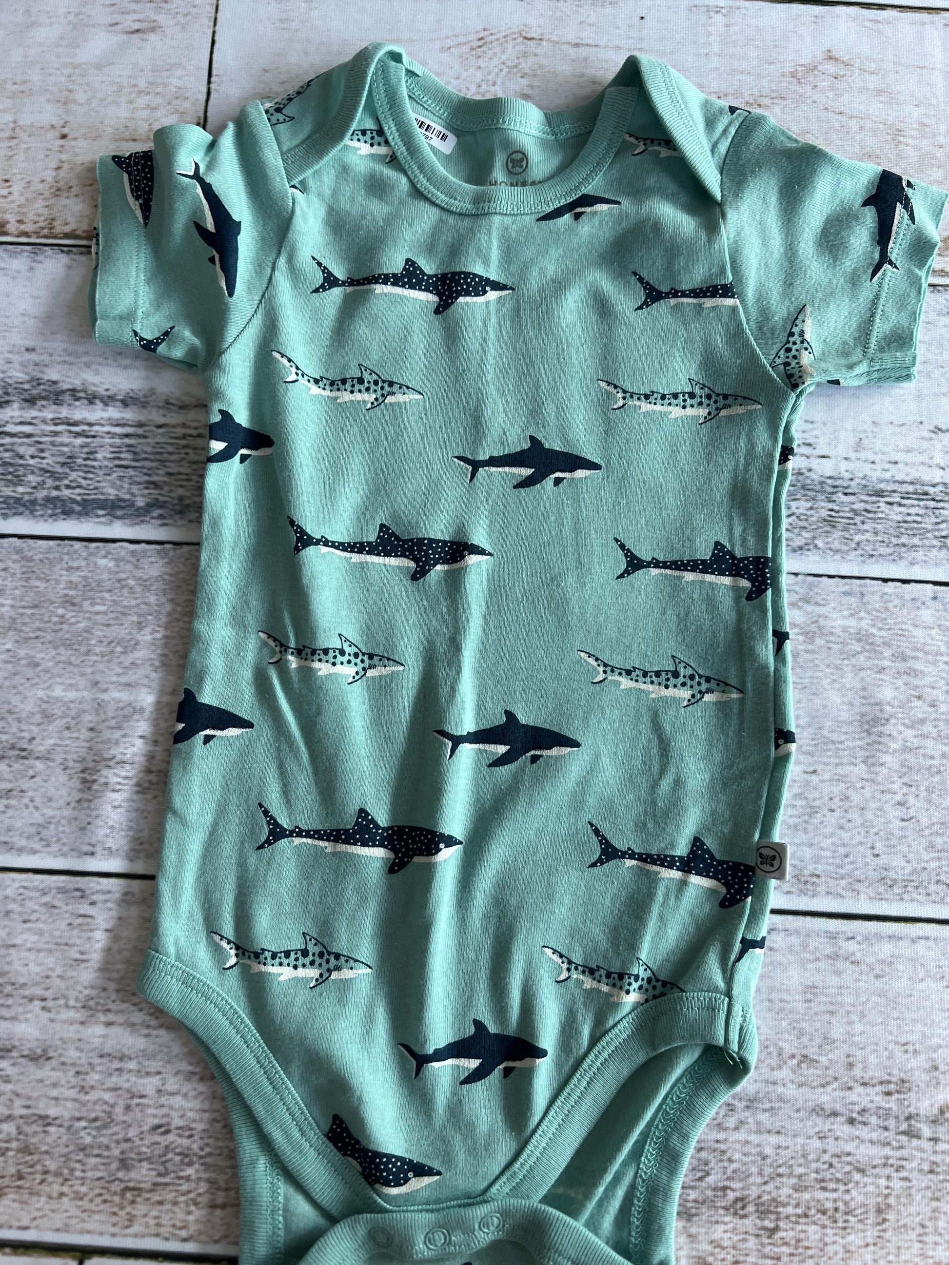 Honest co Boys Teal | Sharks Onesie Size: 18 months Teal | Sharks