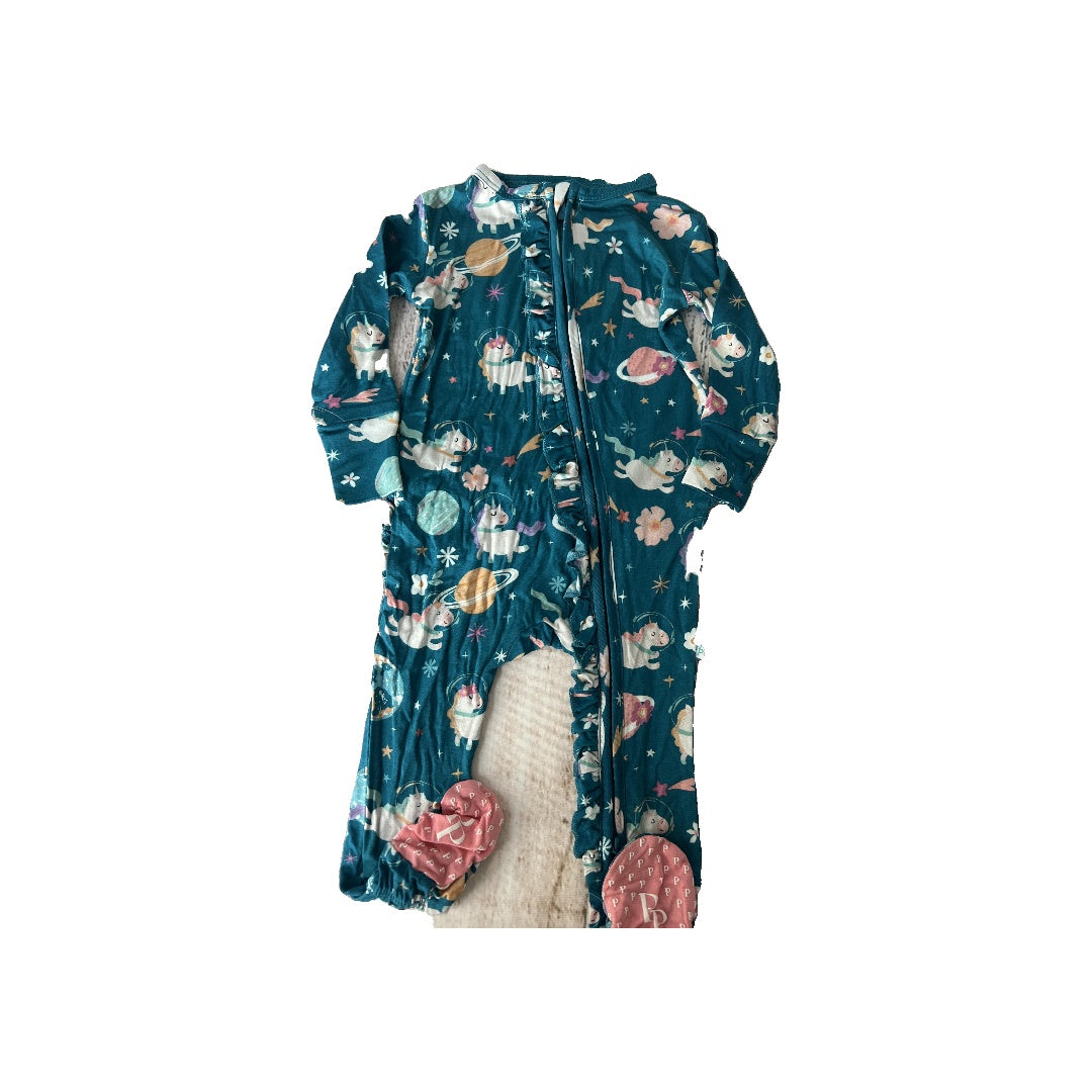 Posh Peanut Girls Teal | Space | Unicorns Pajamas Size: 6-9 months Teal | Space | Unicorns