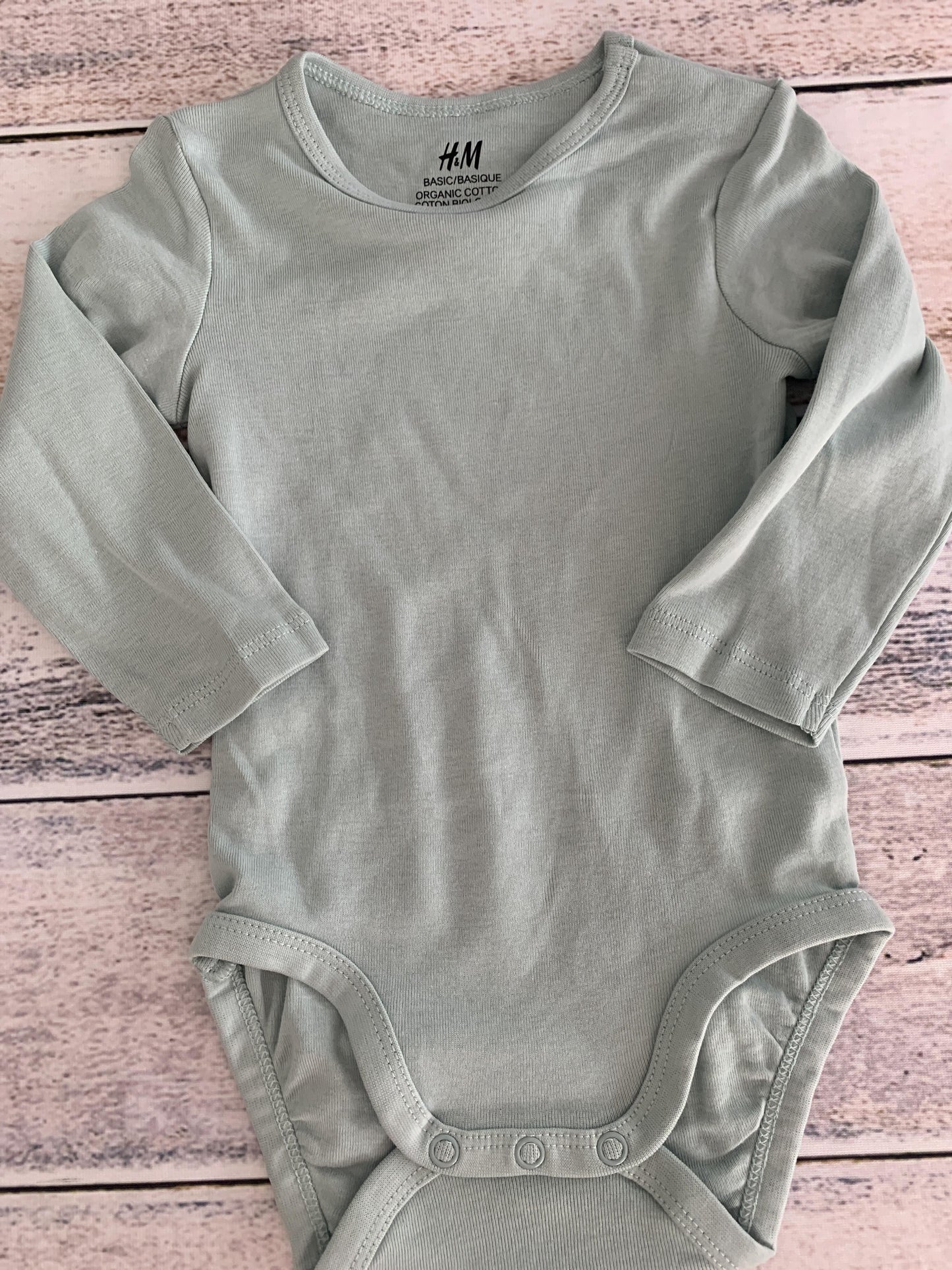 H&M Boys Teal Onesie Size: 9 months Teal