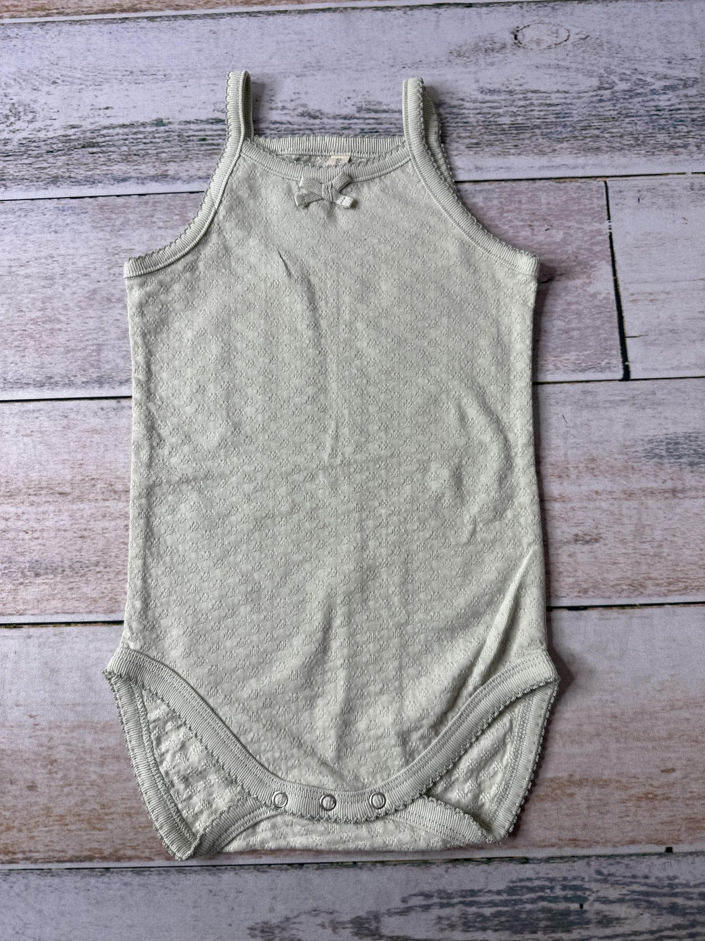 Quincy Mae Girls Teal Onesie Size: 12-18 months Teal