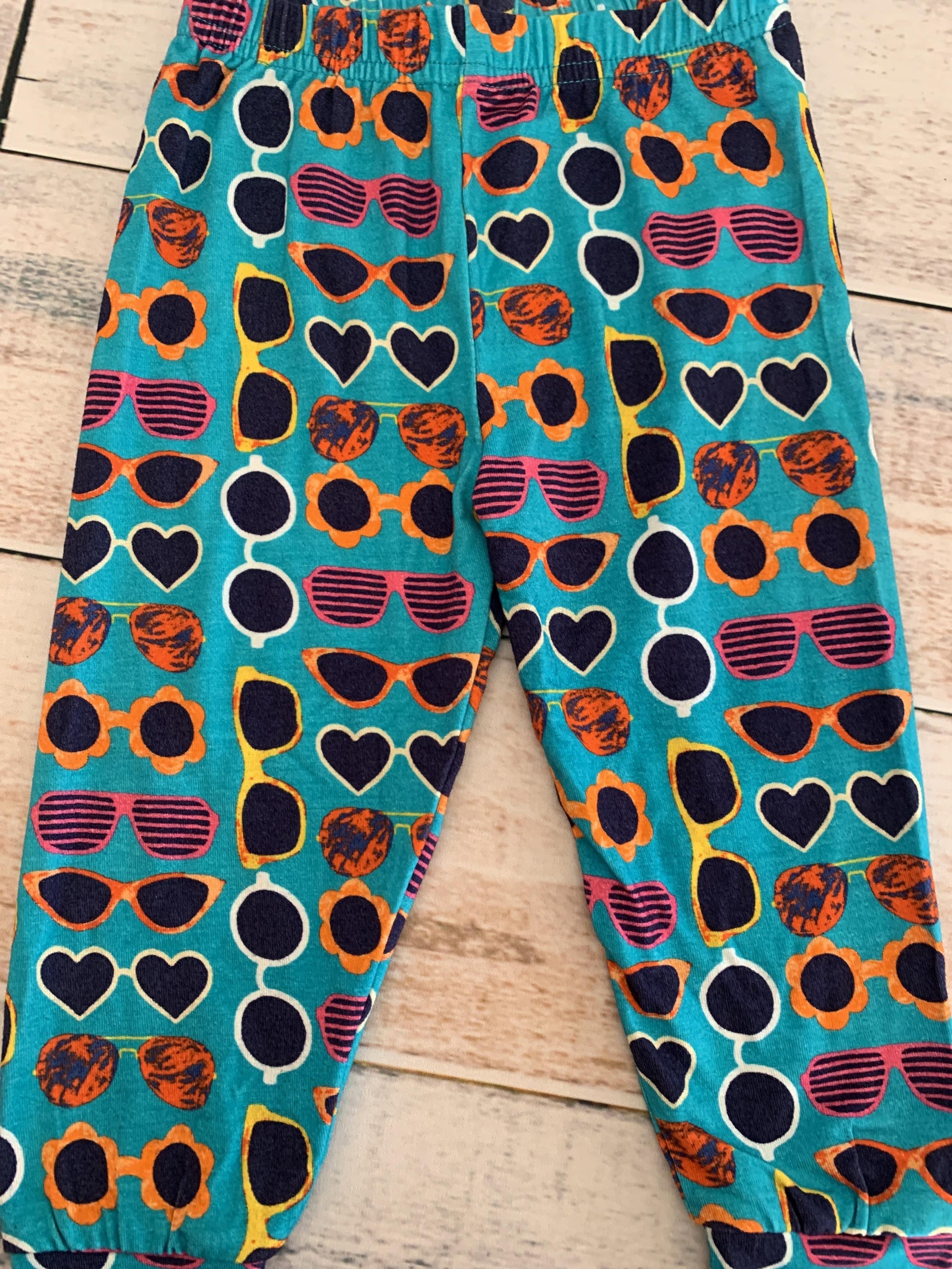 Clover Baby & Kids Girls Tel | Teal | Pattern Pajamas Size: 12-18 months Tel | Teal | Pattern