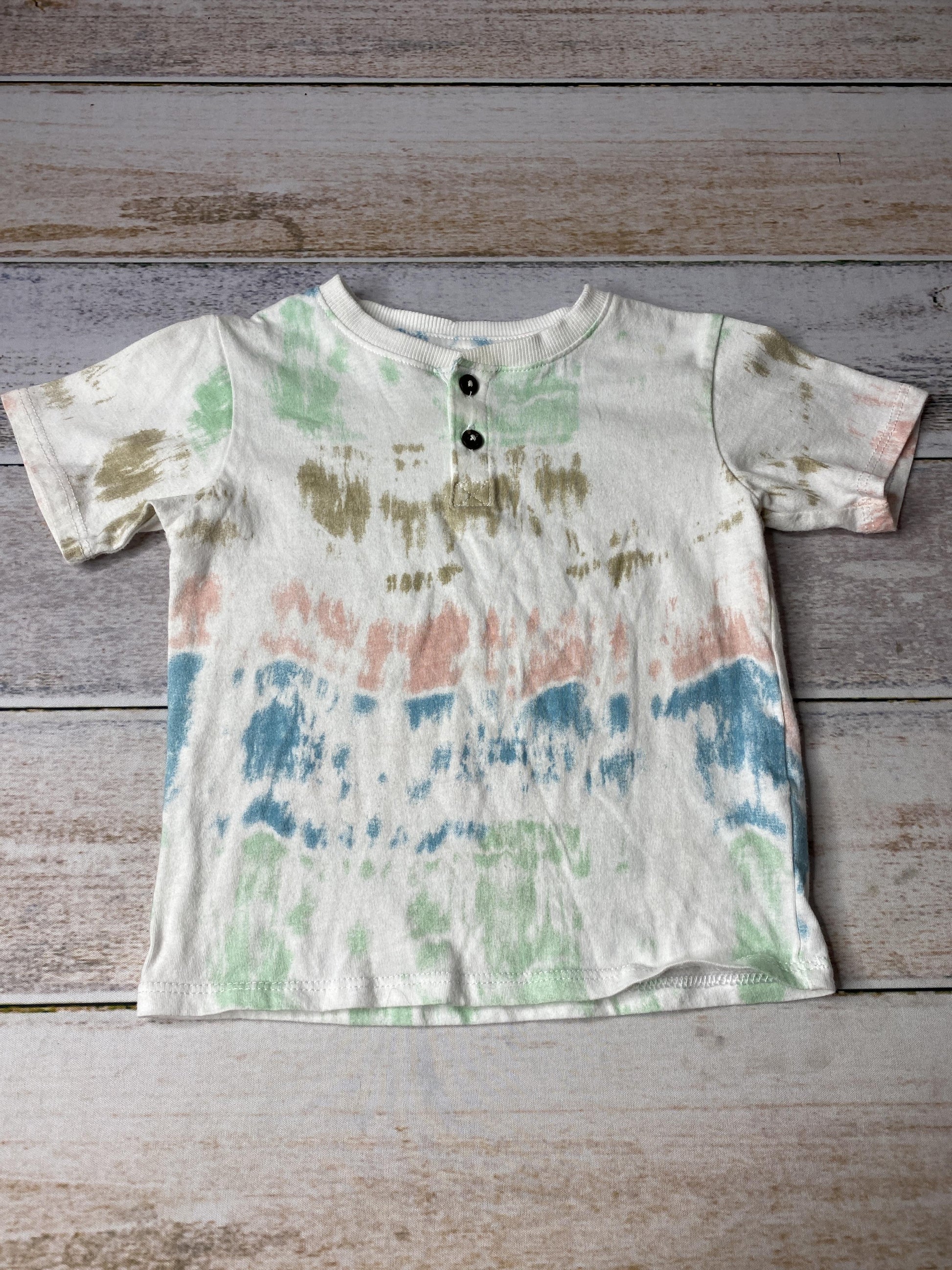 Boys Tie Dye T-Shirt Size: 18 months Tie Dye