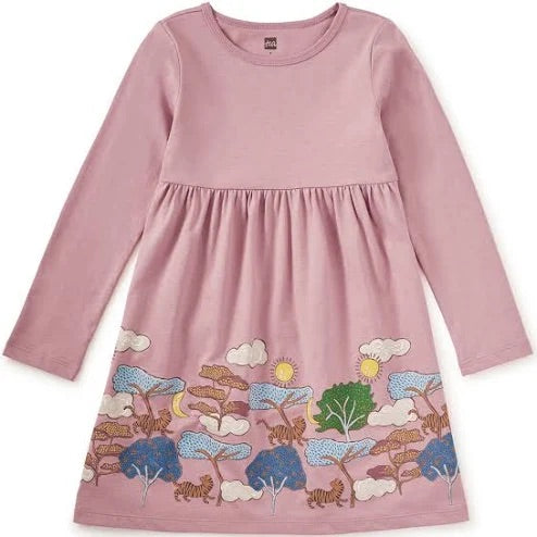 Tea Collection Girls Tiger Story Dress Size: 5T Tiger Story