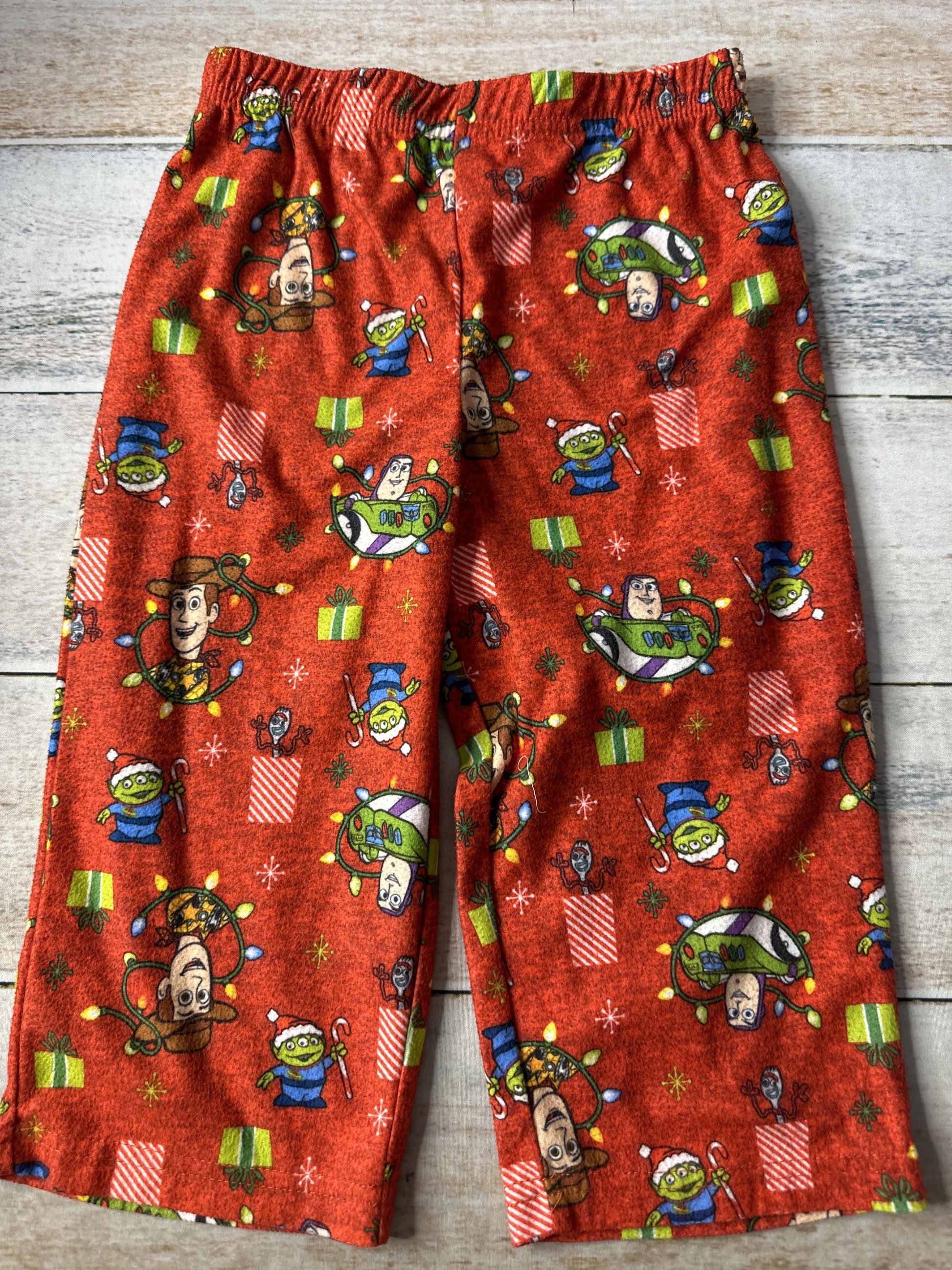 Disney Unisex Toy Story Pajamas Size: 2T Toy Story