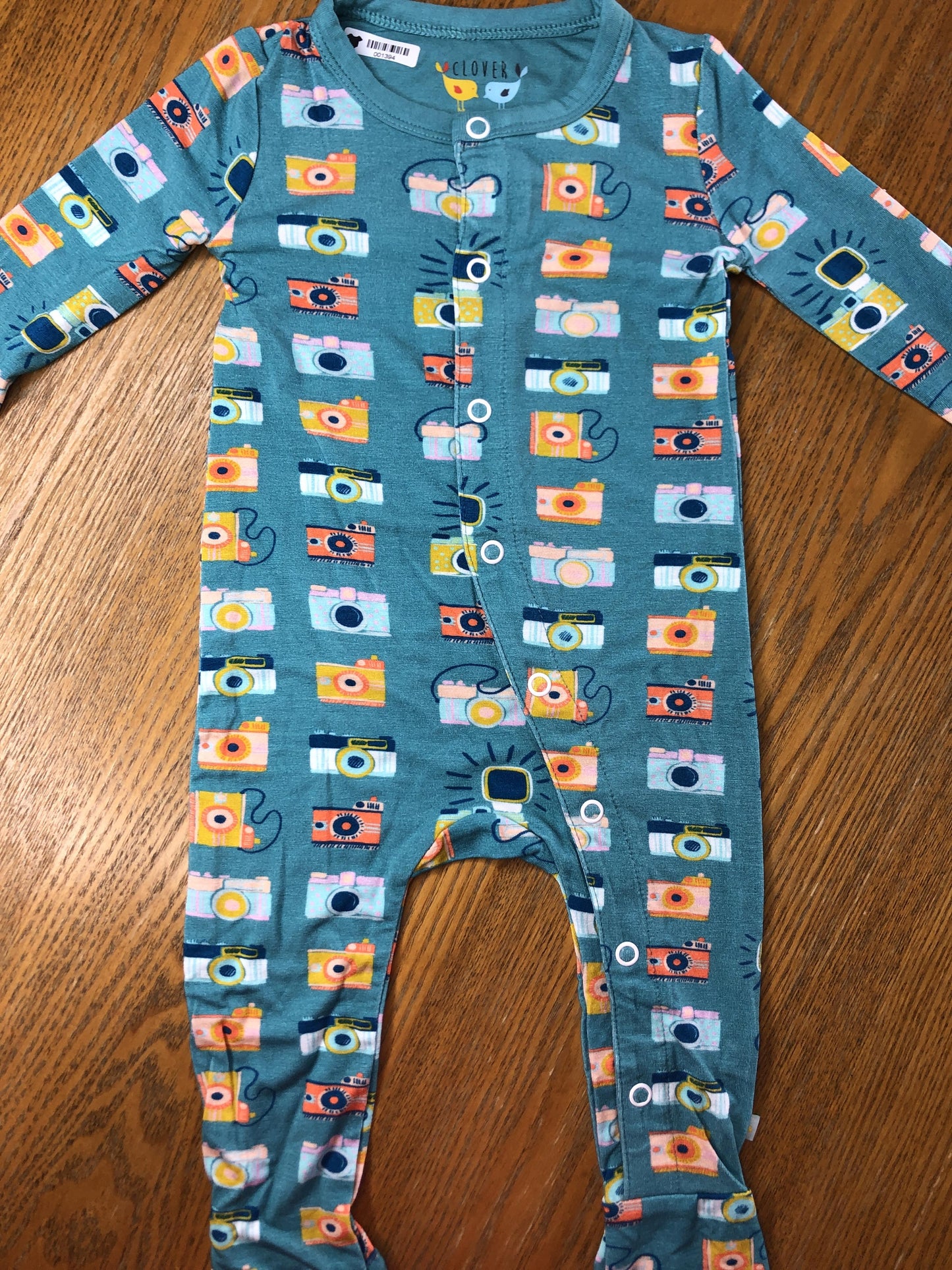 Clover Baby & Kids Unisex Turquoise | Light Blue | Pattern Pajamas Size: 3-6 months Turquoise | Light Blue | Pattern