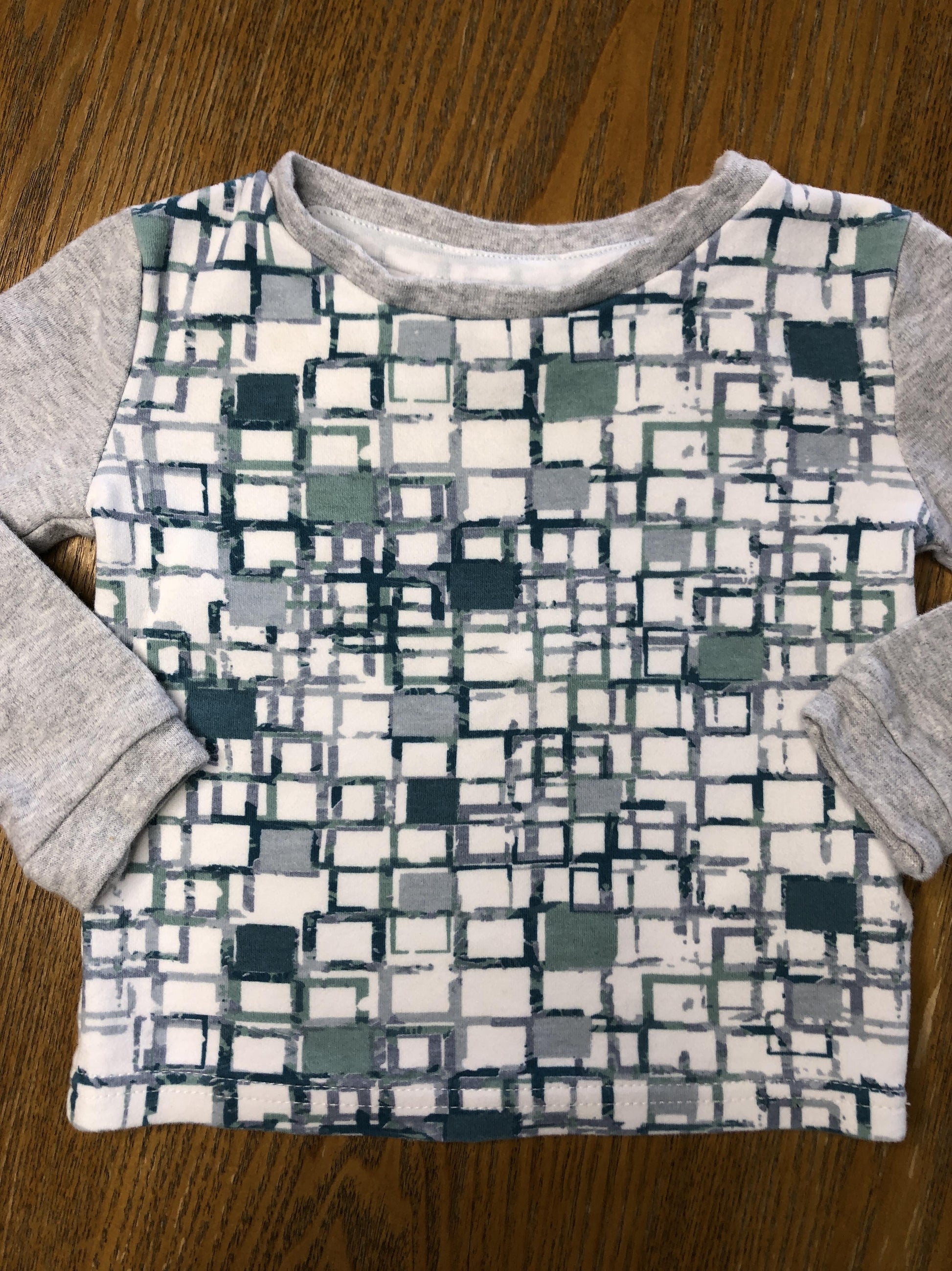 asher and olivia Unisex Turquoise | Light Blue | White Pajamas Size: 18 months Turquoise | Light Blue | White