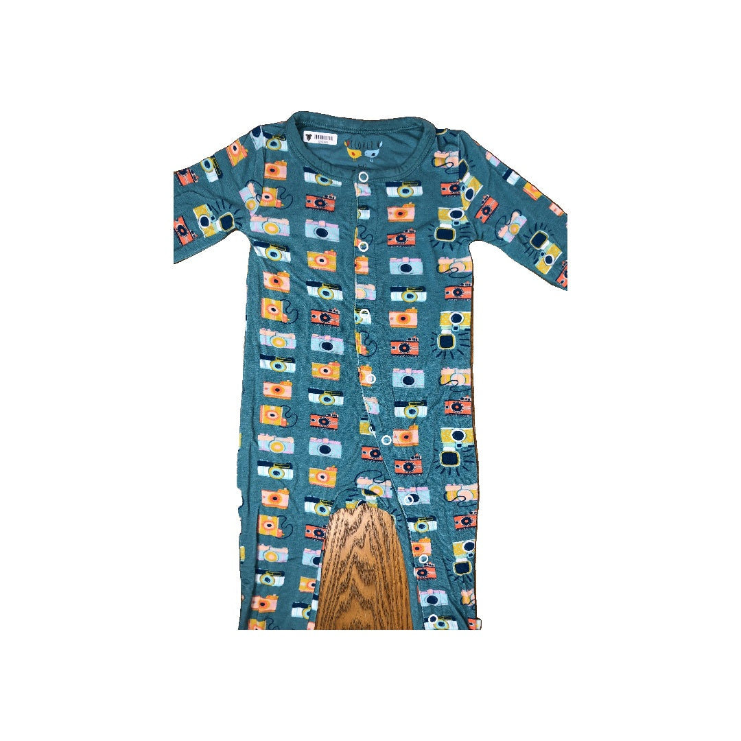 Clover Baby & Kids Unisex Turquoise | Light Blue | Yellow Pajamas Size: 6-12 months Turquoise | Light Blue | Yellow