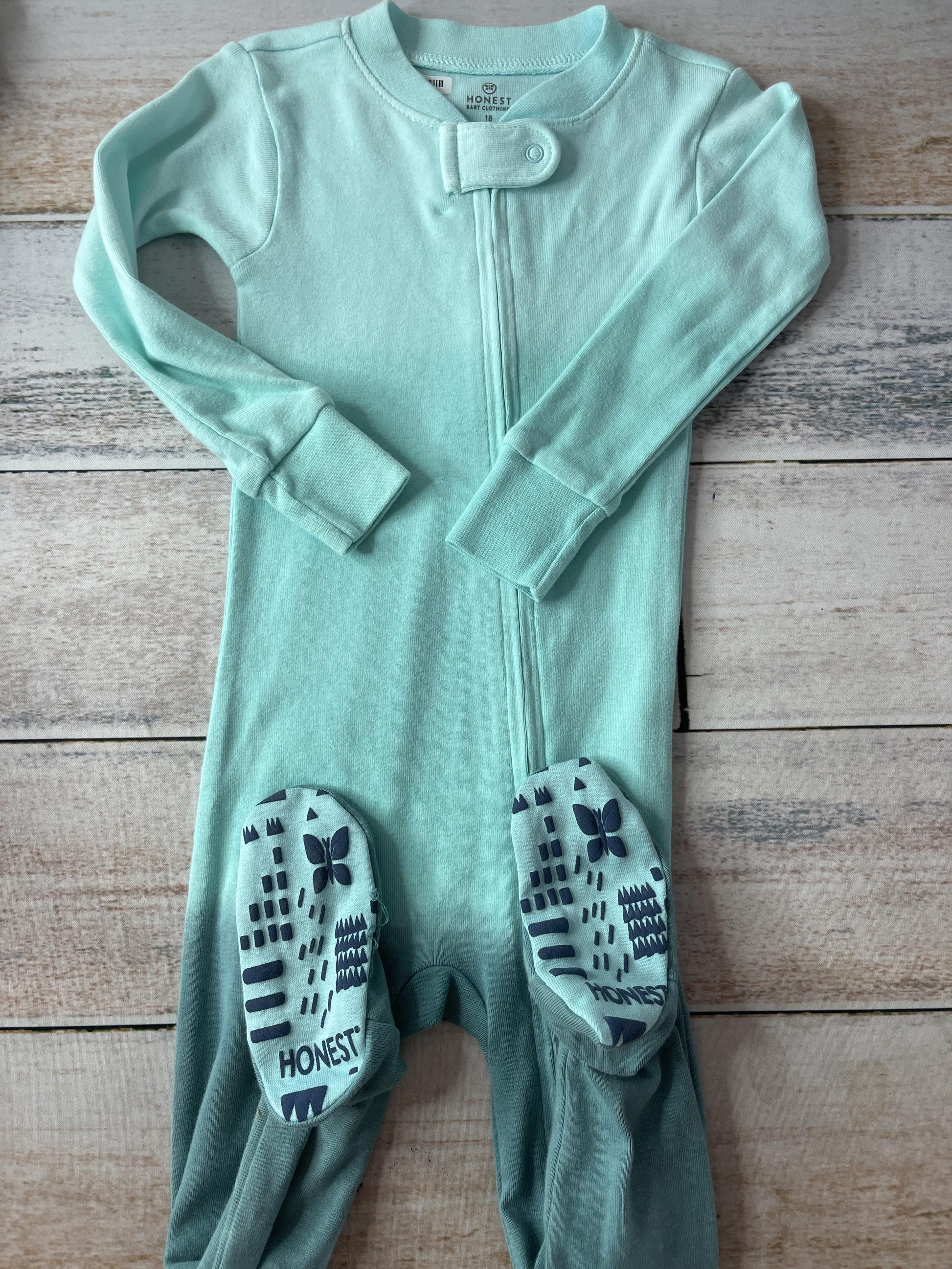 Honest co Unisex Turquoise Pajamas Size: 18 months Turquoise