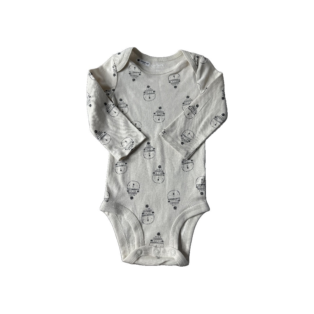 Carters Unisex whales Onesie Size: 6-9 months whales