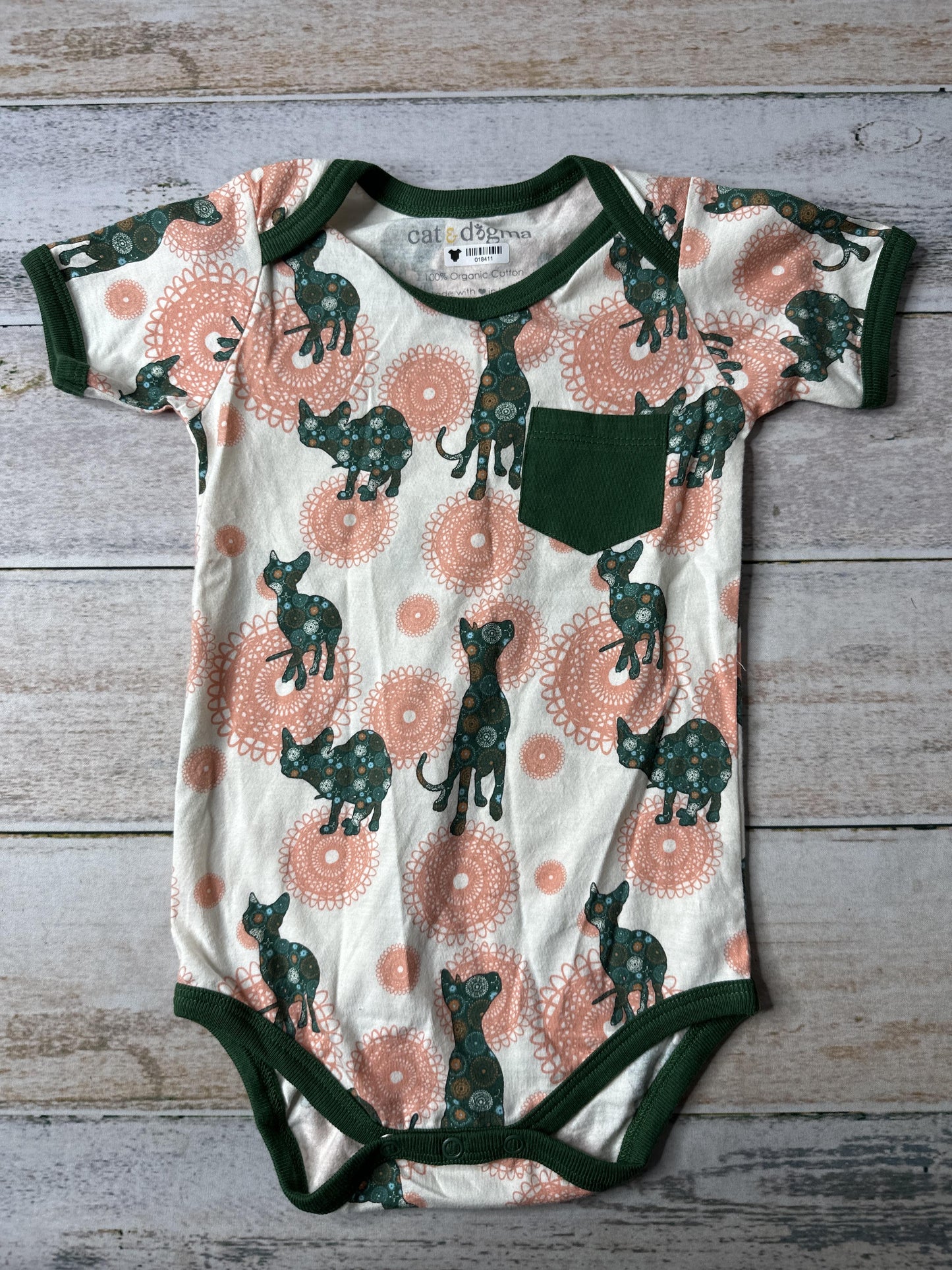 Cat & Dogma Girls Whimsical | Cat | pink | green Onesie Size: 18-24 months Whimsical | Cat | pink | green