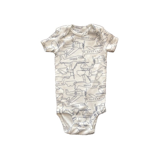 Carters Boys White | airplanes Onesie Size: 12 months White | airplanes