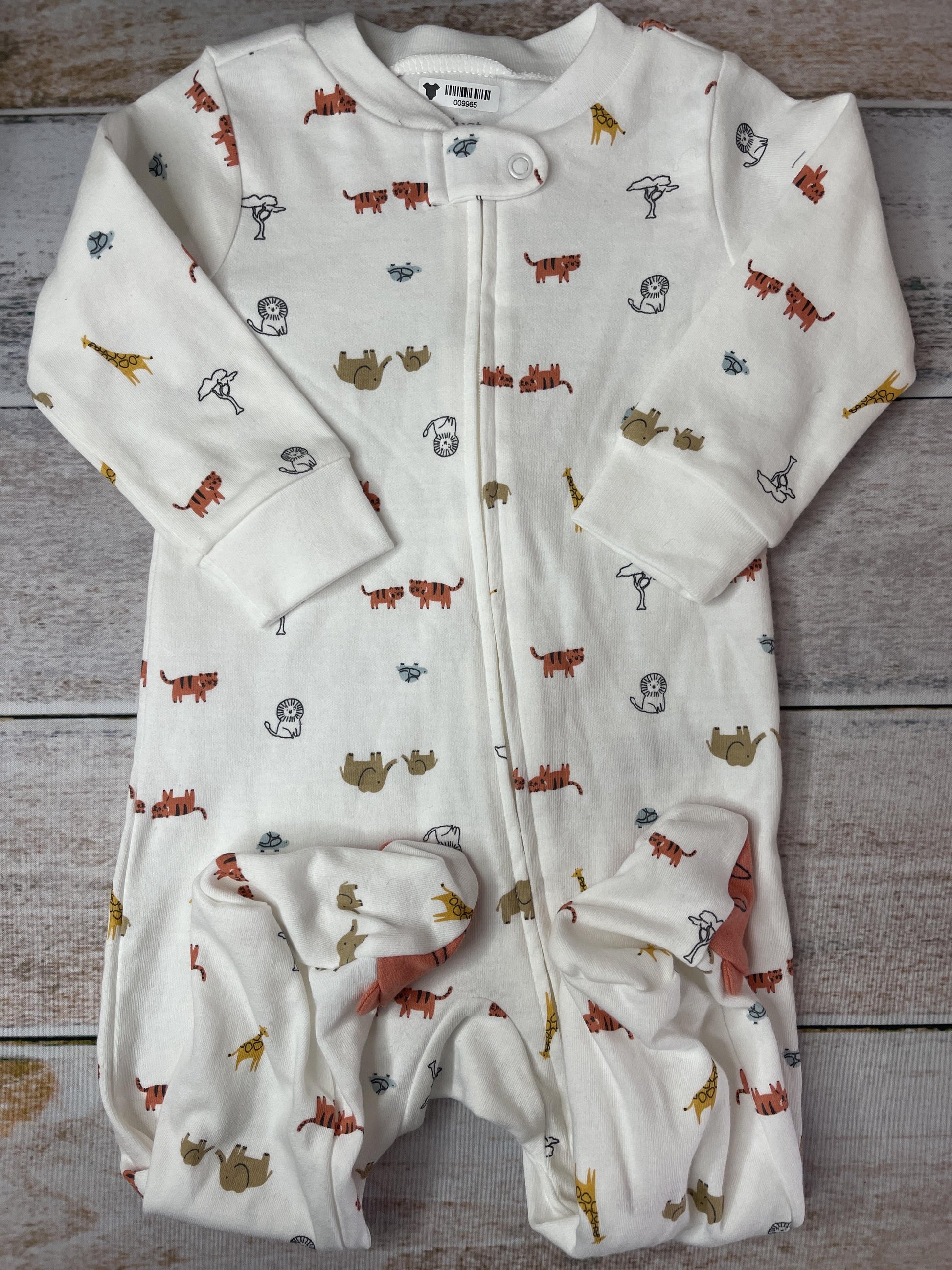 Carters Unisex White | animals Pajamas Size: 6-9 months White | animals