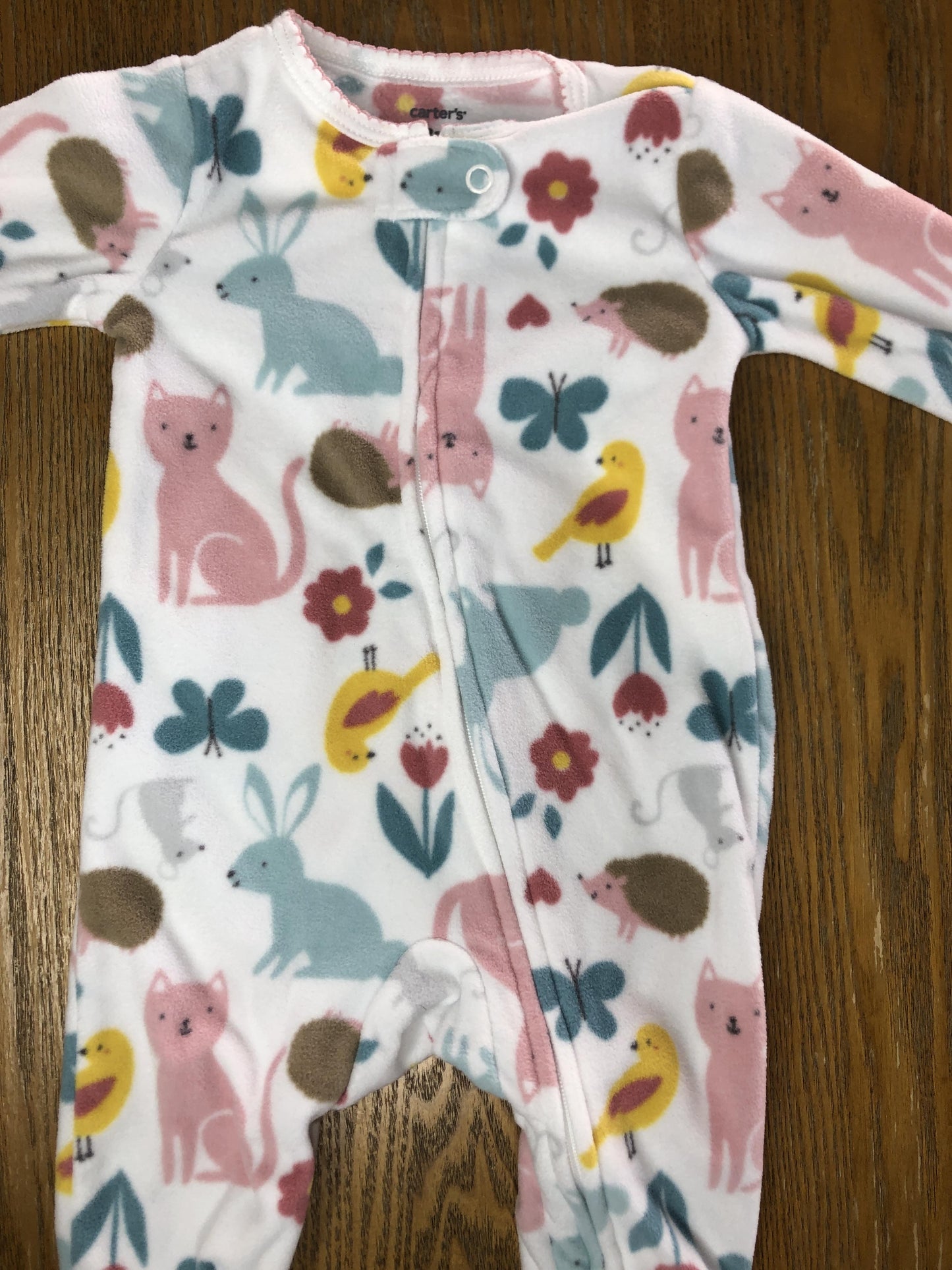Carters Girls White | animals Pajamas Size: 3 months White | animals