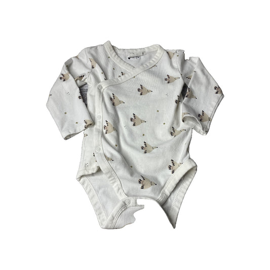 Girls White | Birds Onesie Size: 9 months White | Birds