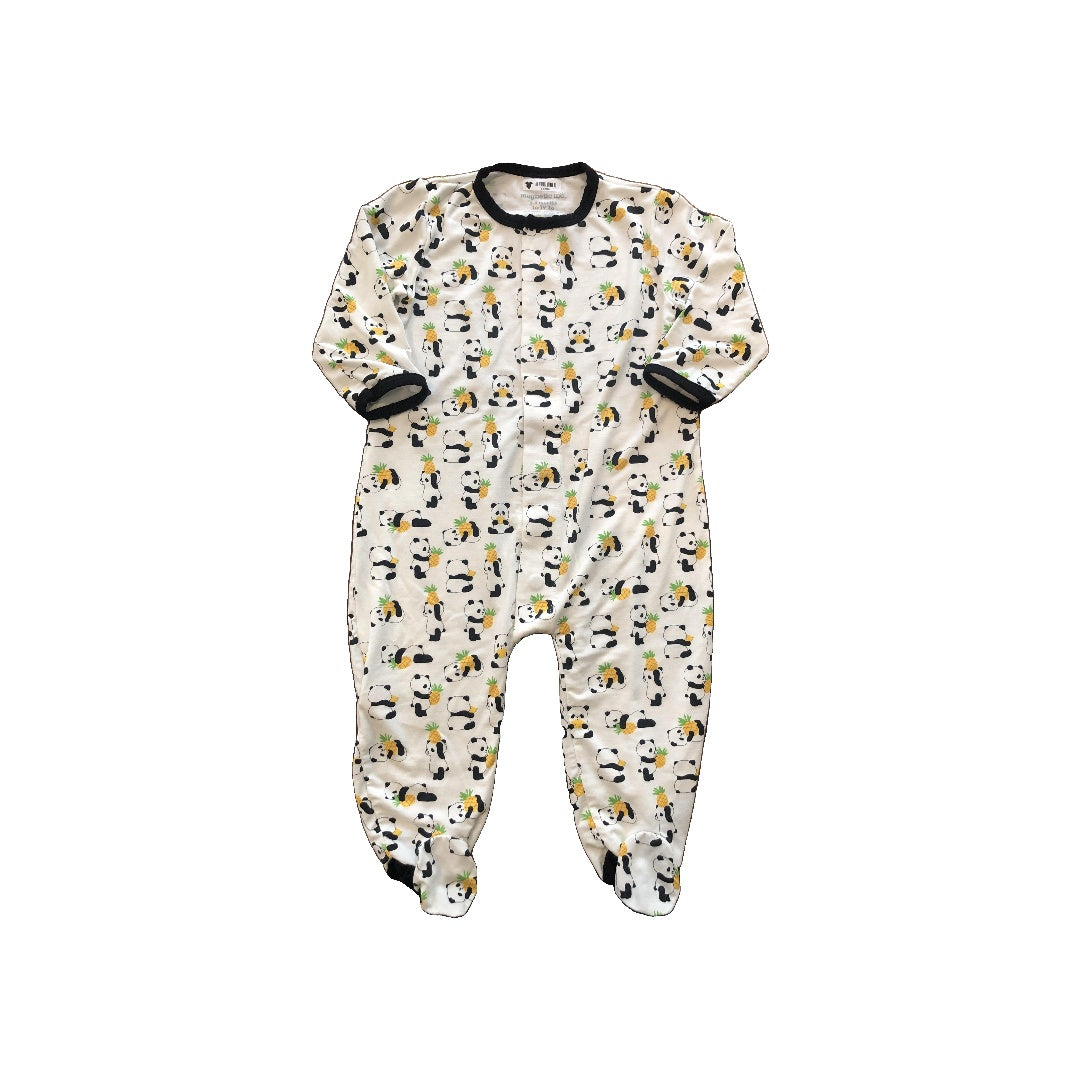Magnetic Me Girls White | Black | bears Pajamas Size: 6-9 months White | Black | bears