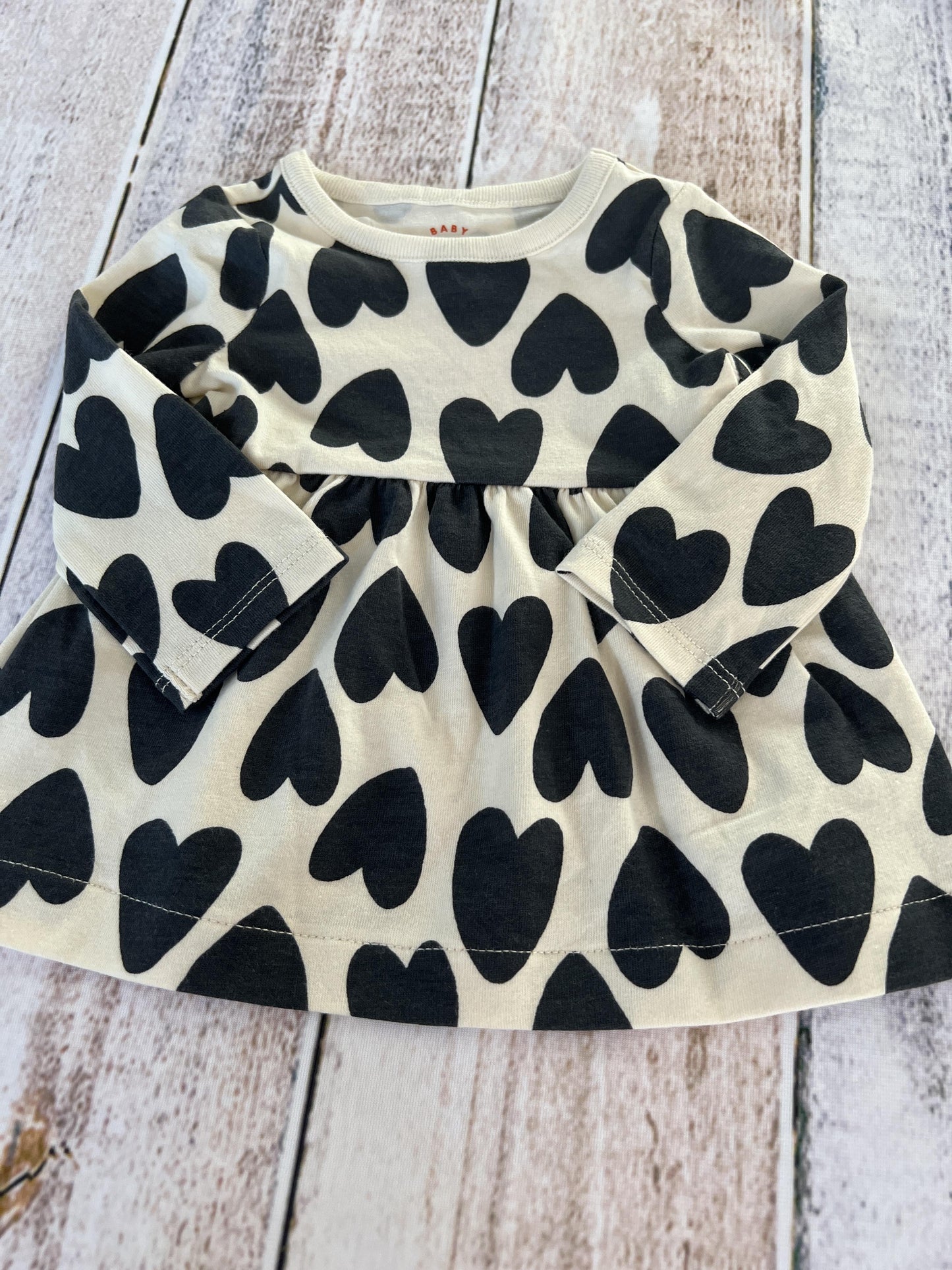 Cat & Jack Girls White | Black | Hearts Dress Size: Newborn White | Black | Hearts