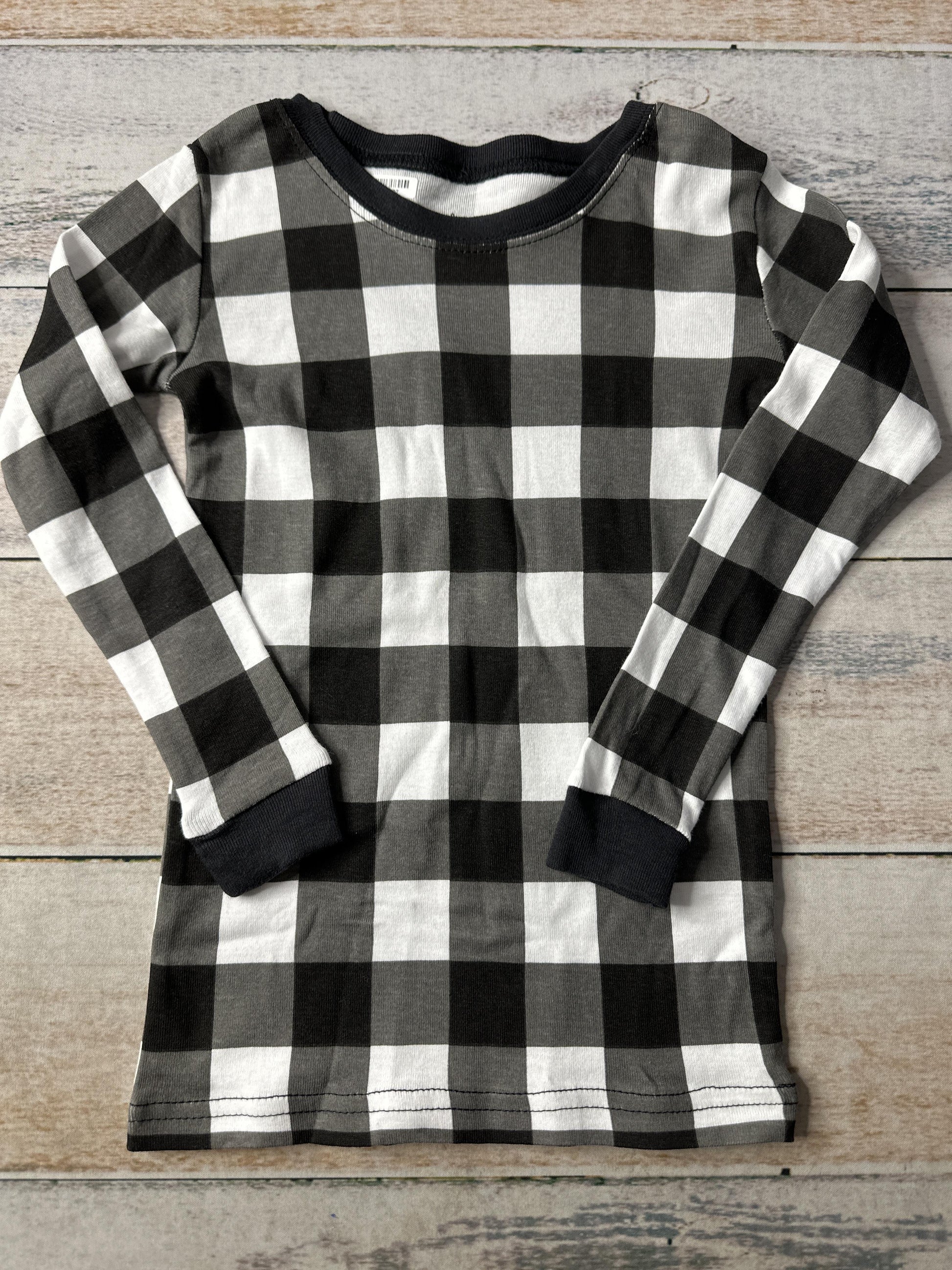 Leveret Unisex White | Black | plaid Pajamas Size: 4T White | Black | plaid