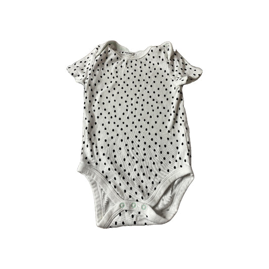 Cloud Island Boys White | Black | polka dot Onesie Size: 12M White | Black | polka dot