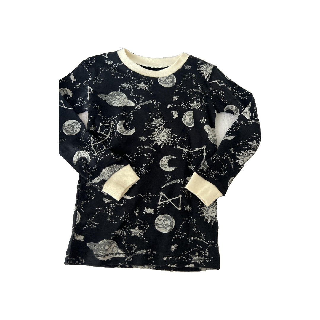 Burt's Bees Unisex White | Black | Space Pajamas Size: 2T White | Black | Space